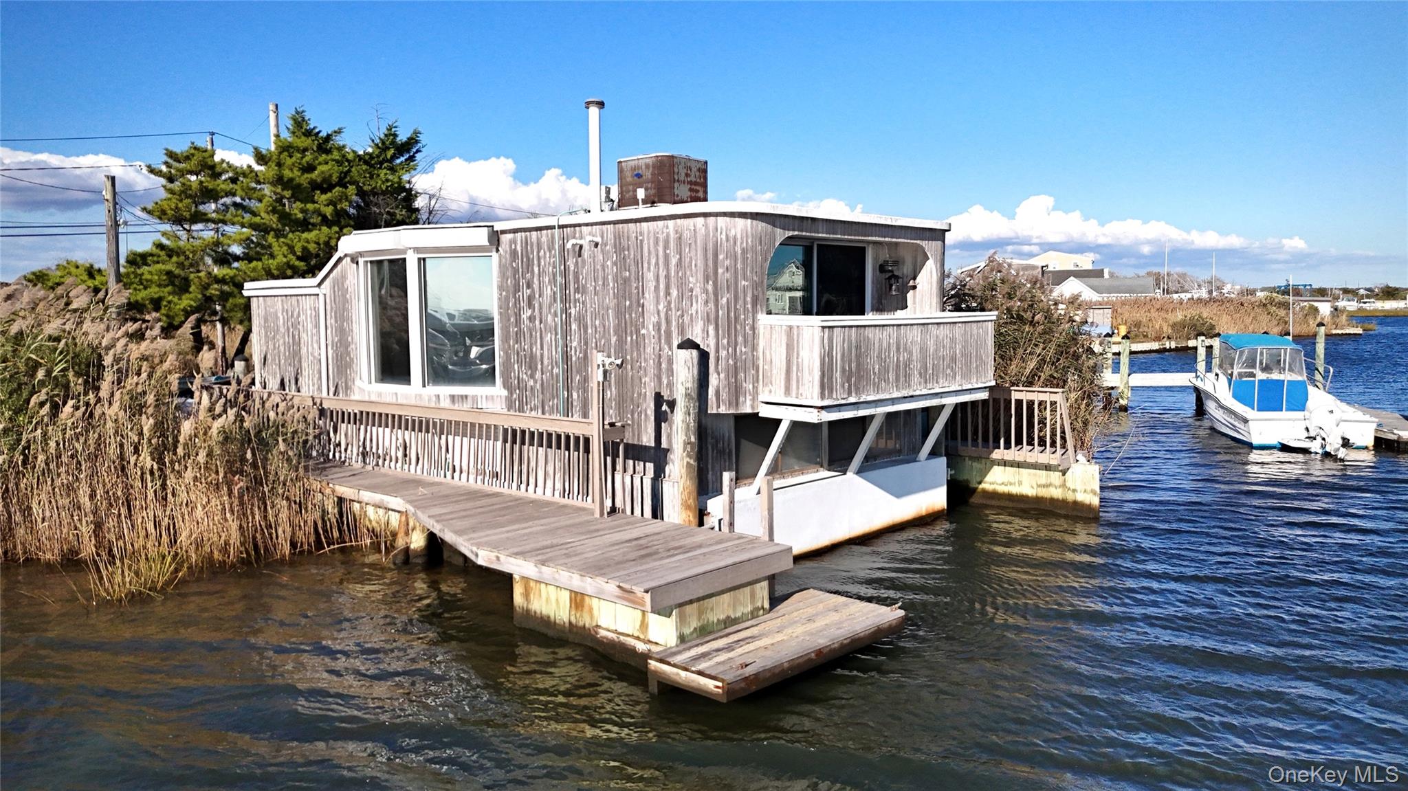 714 Riviera Drive