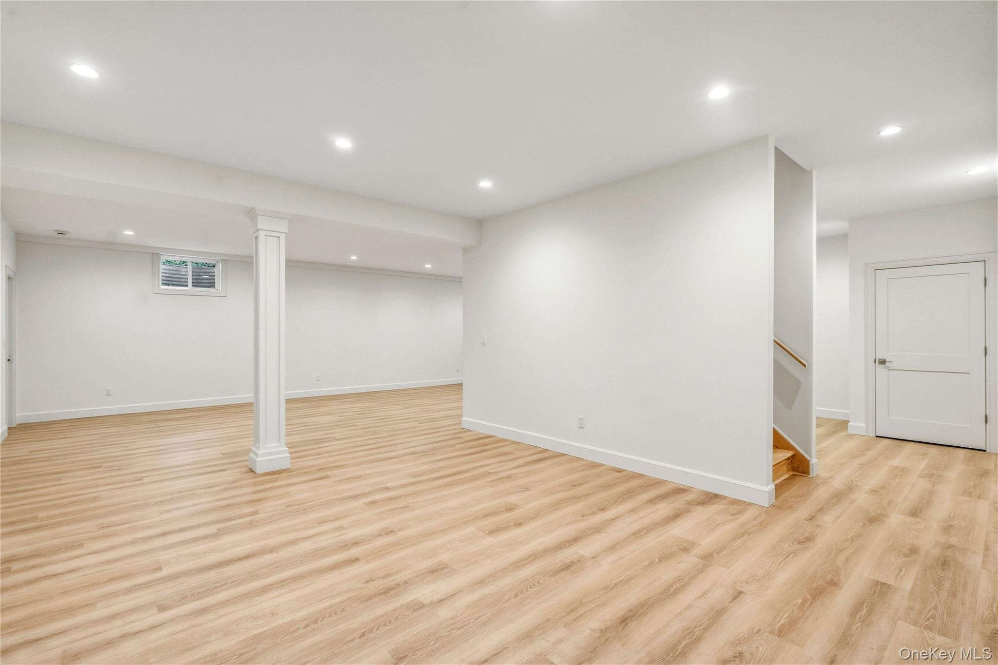 908 Maple Lane