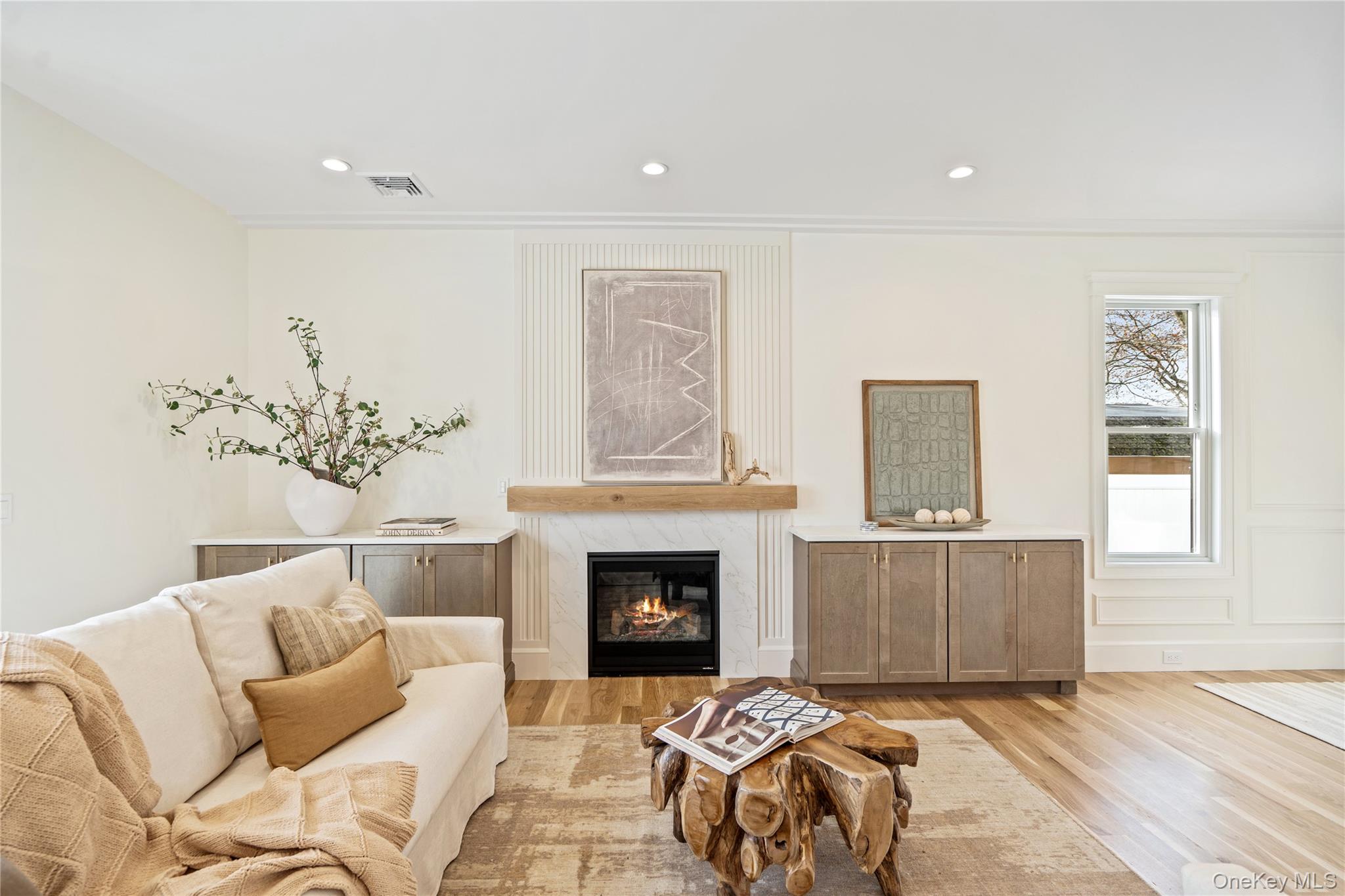 908 Maple Lane