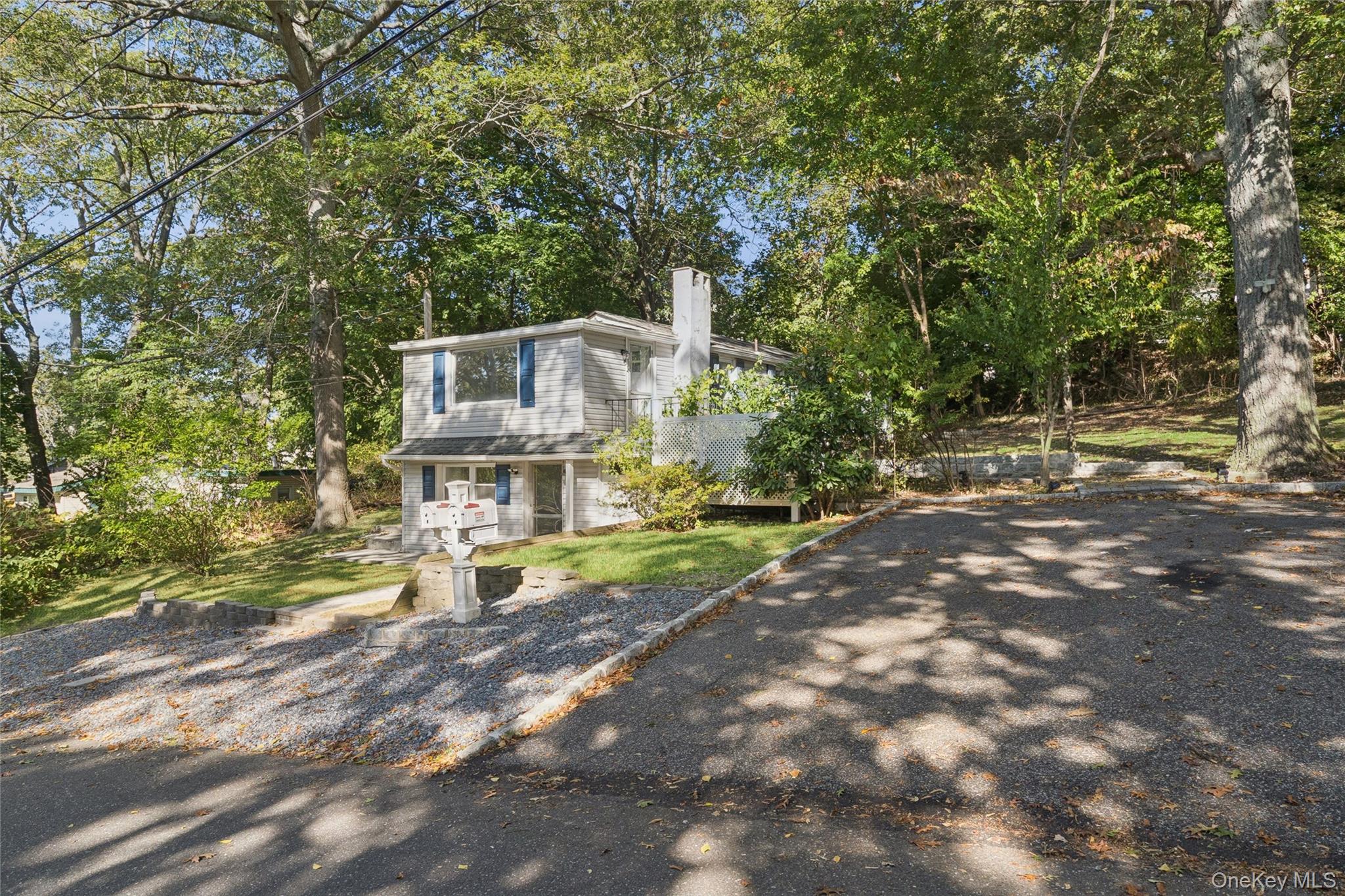 7 Yucca Road