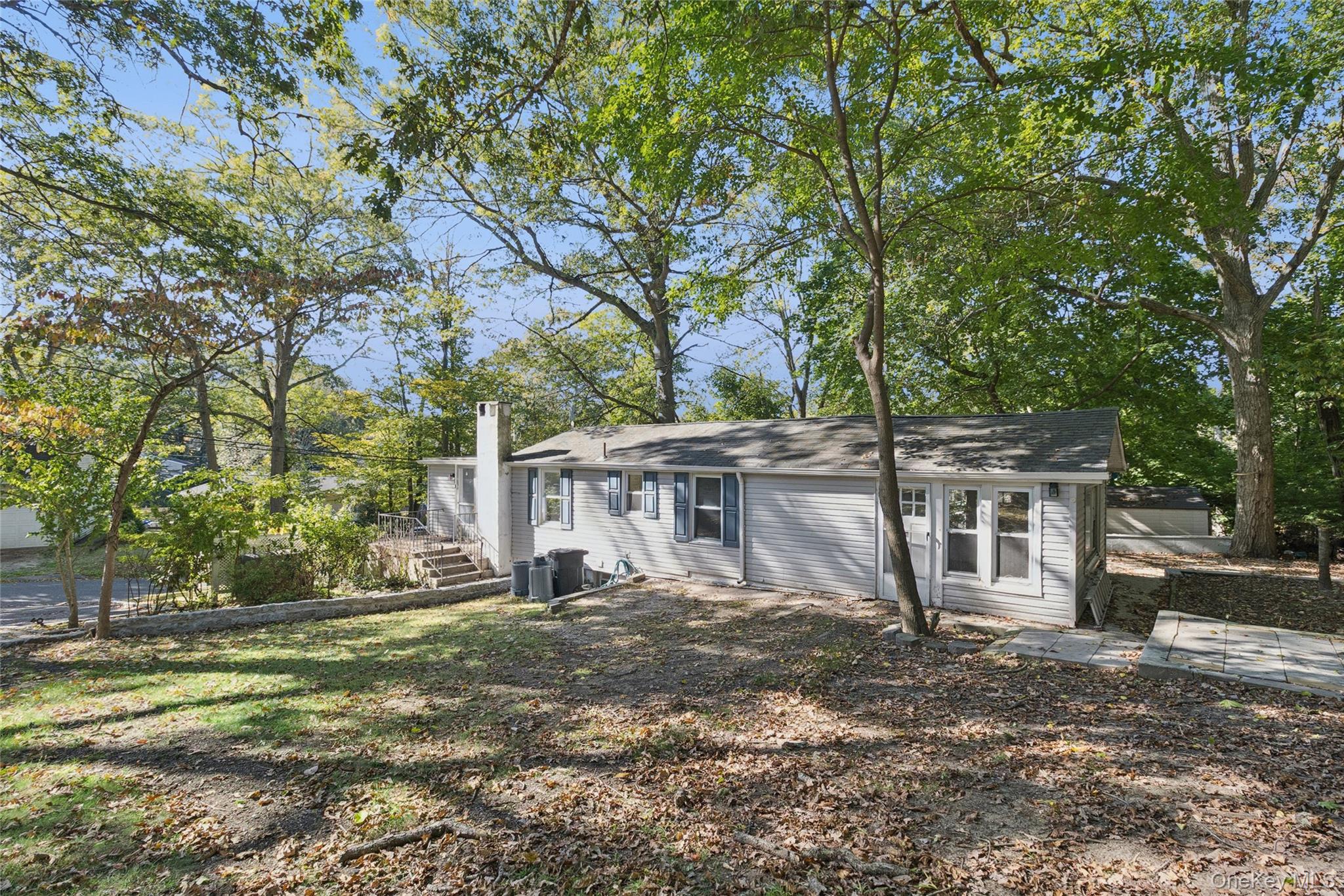 7 Yucca Road
