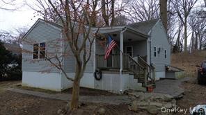 22 Middleville Road
