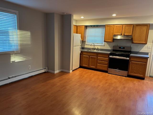 44 1/2 Avenue A Unit: Rear