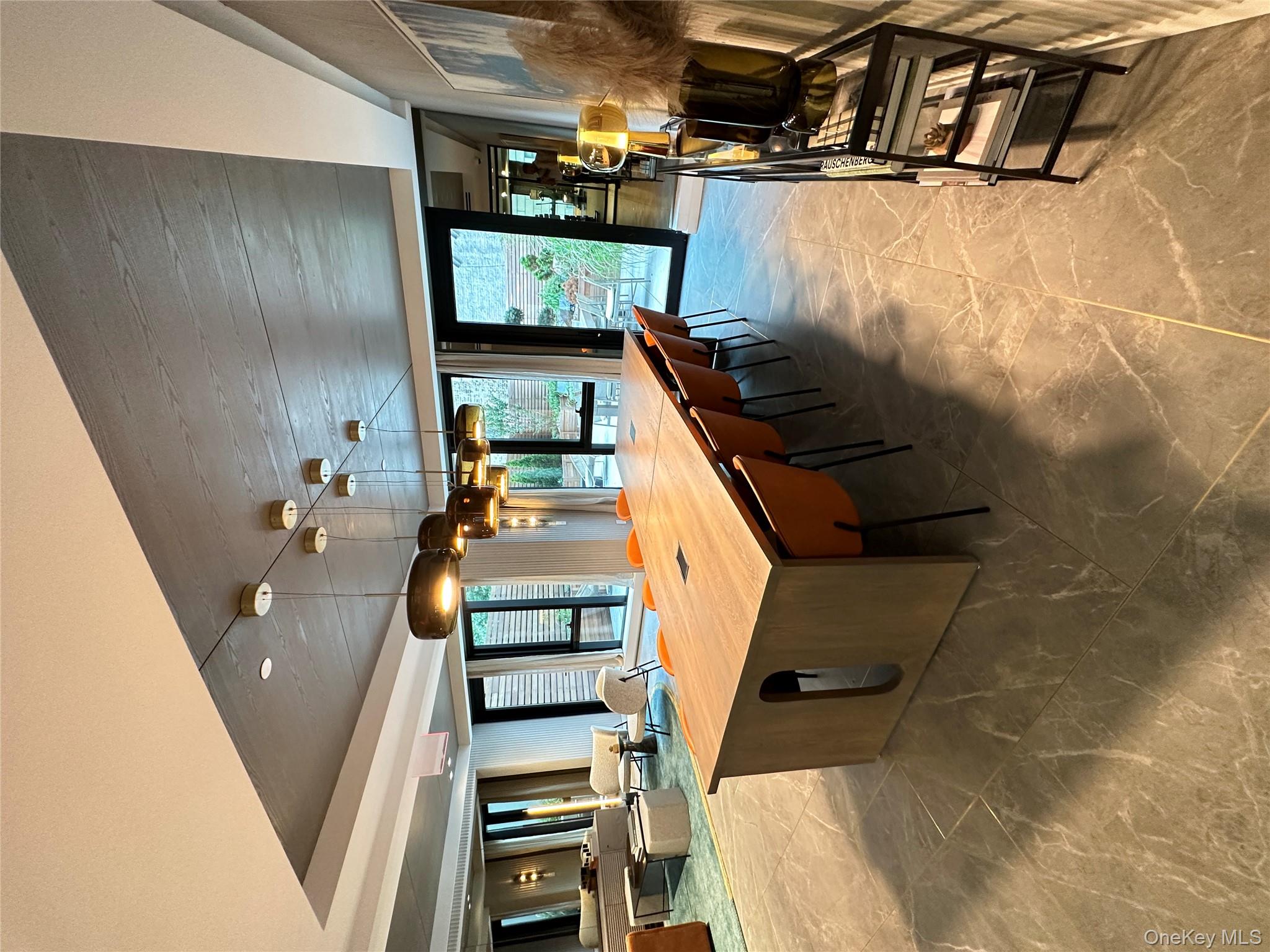 300 W 30th Street Unit: 7A