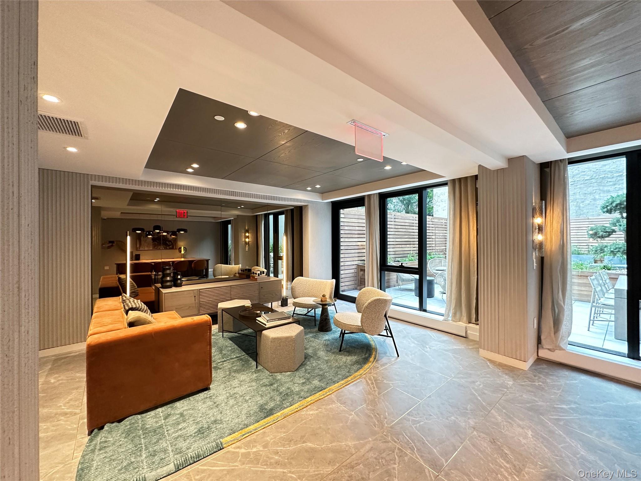 300 W 30th Street Unit: 7A