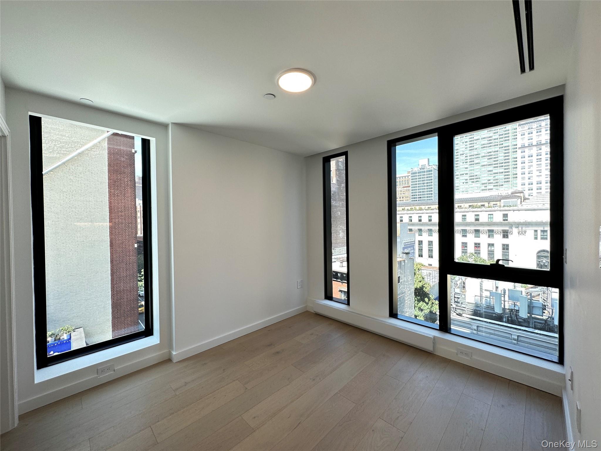 300 W 30th Street Unit: 7A