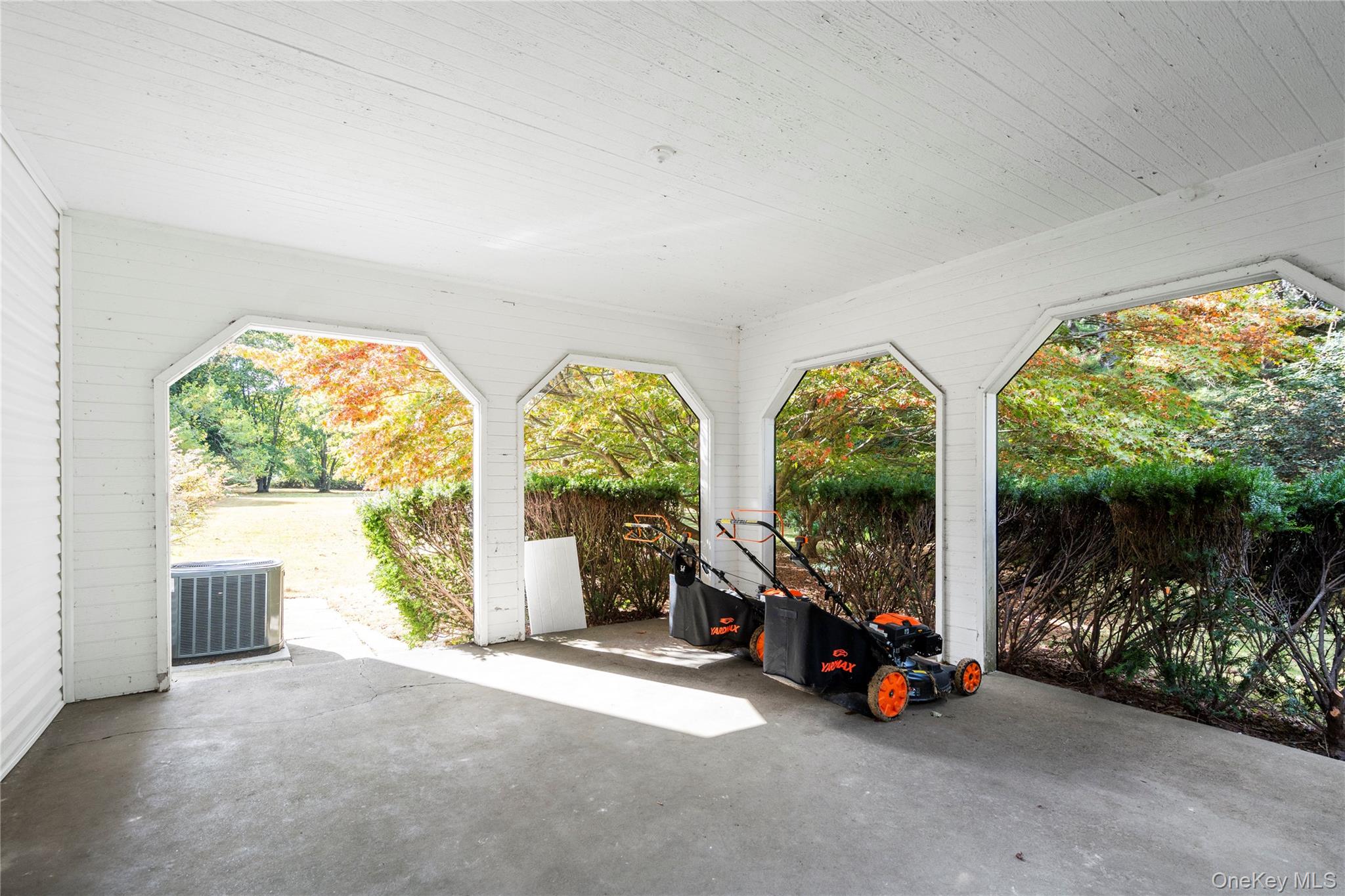 897 Ripley Lane
