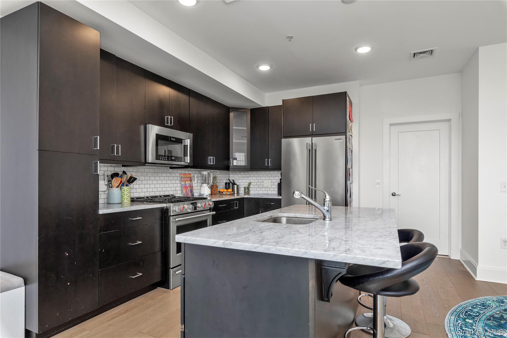 322 Marina Point