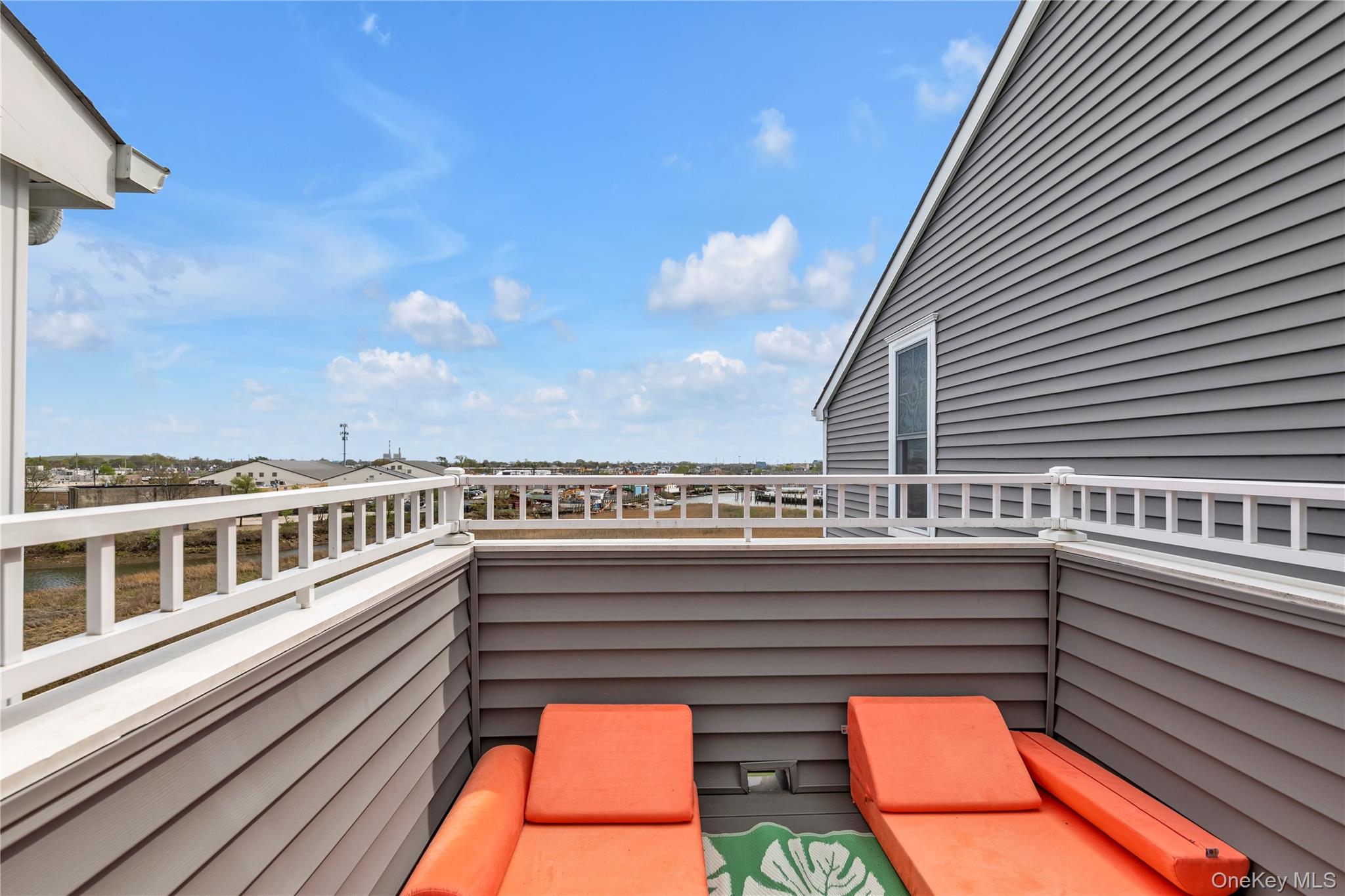 322 Marina Point