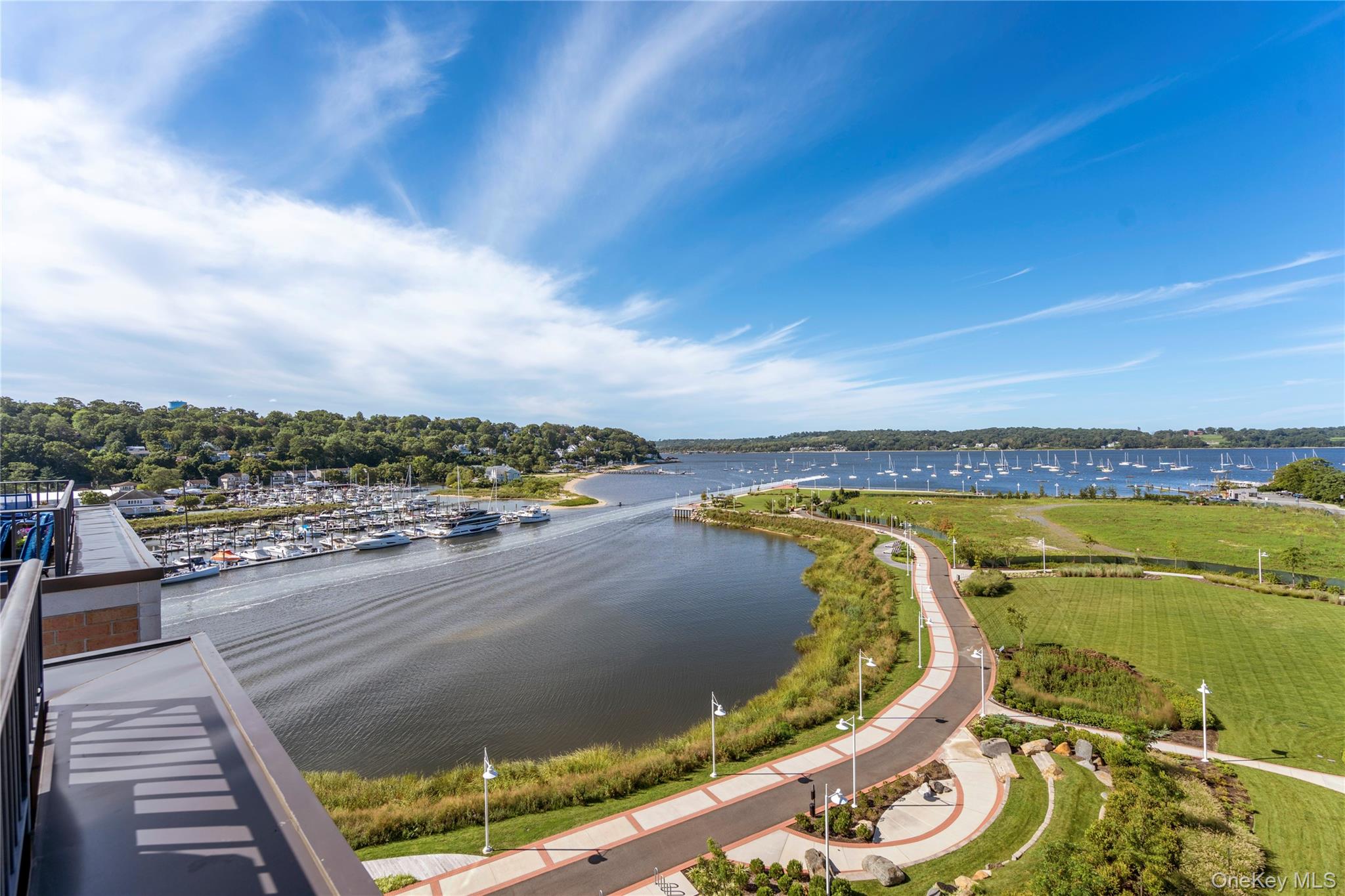 100 Garvies Point Road Unit: 1309