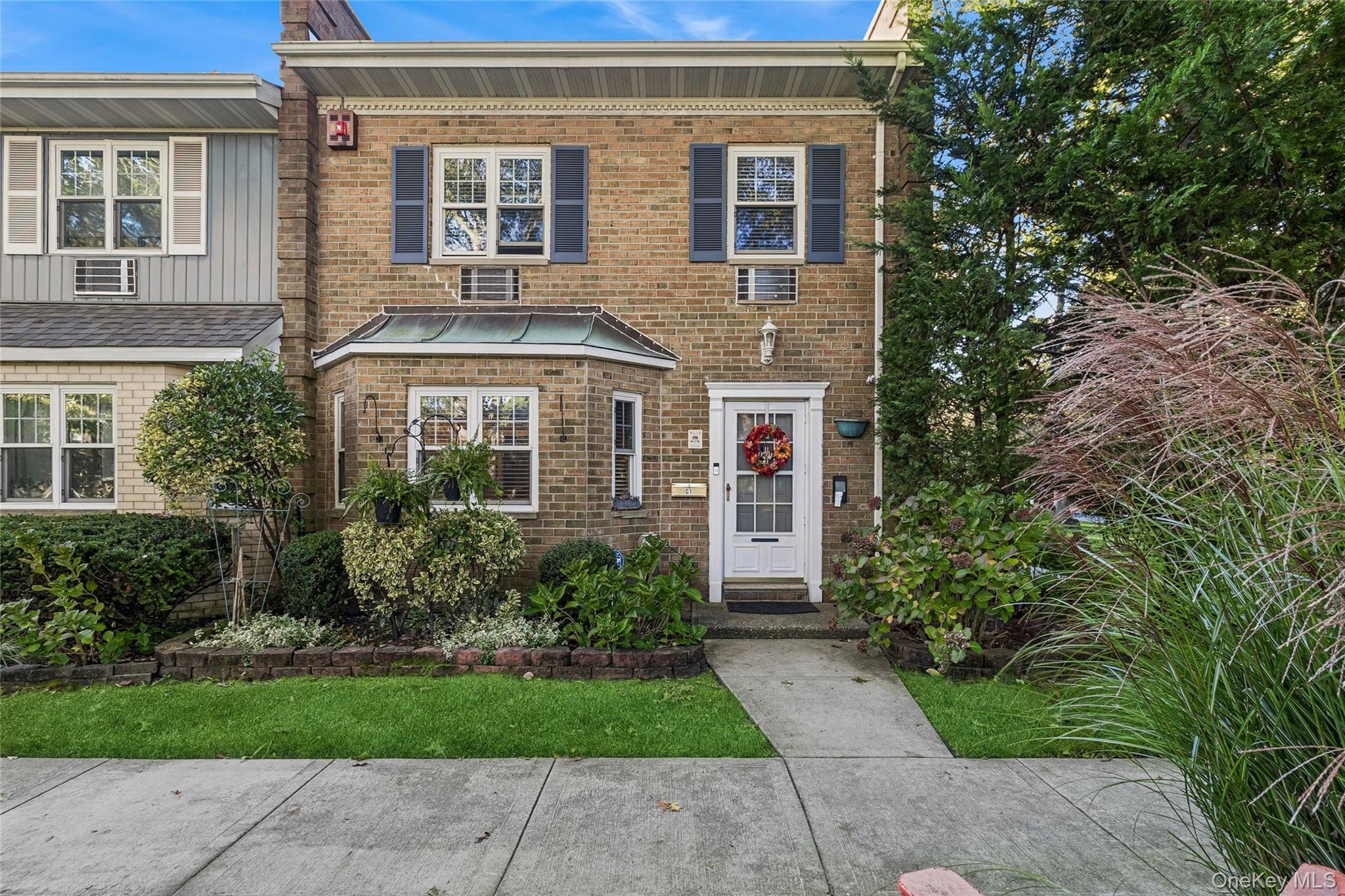 10 Glen Hollow Drive Unit: C1