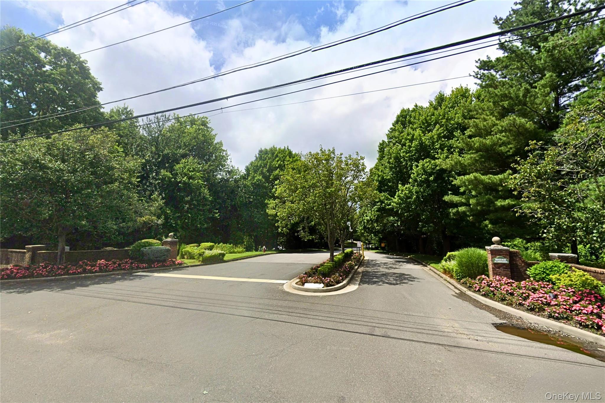 12 Hickory Drive