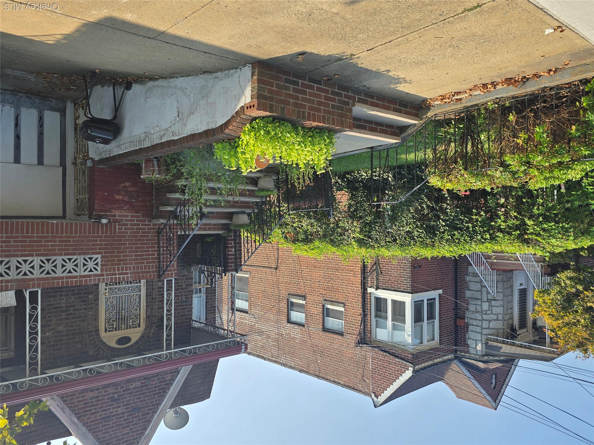 142 East 88 Street