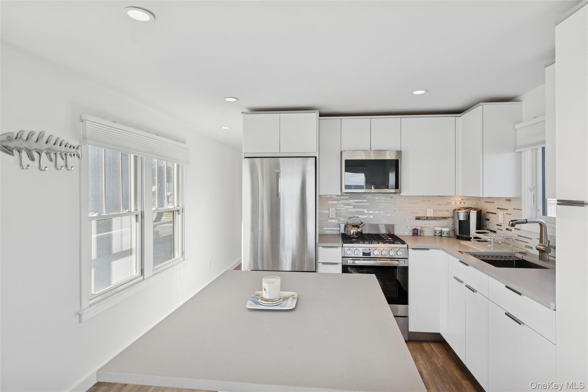 100 Deforest Road Unit: 25