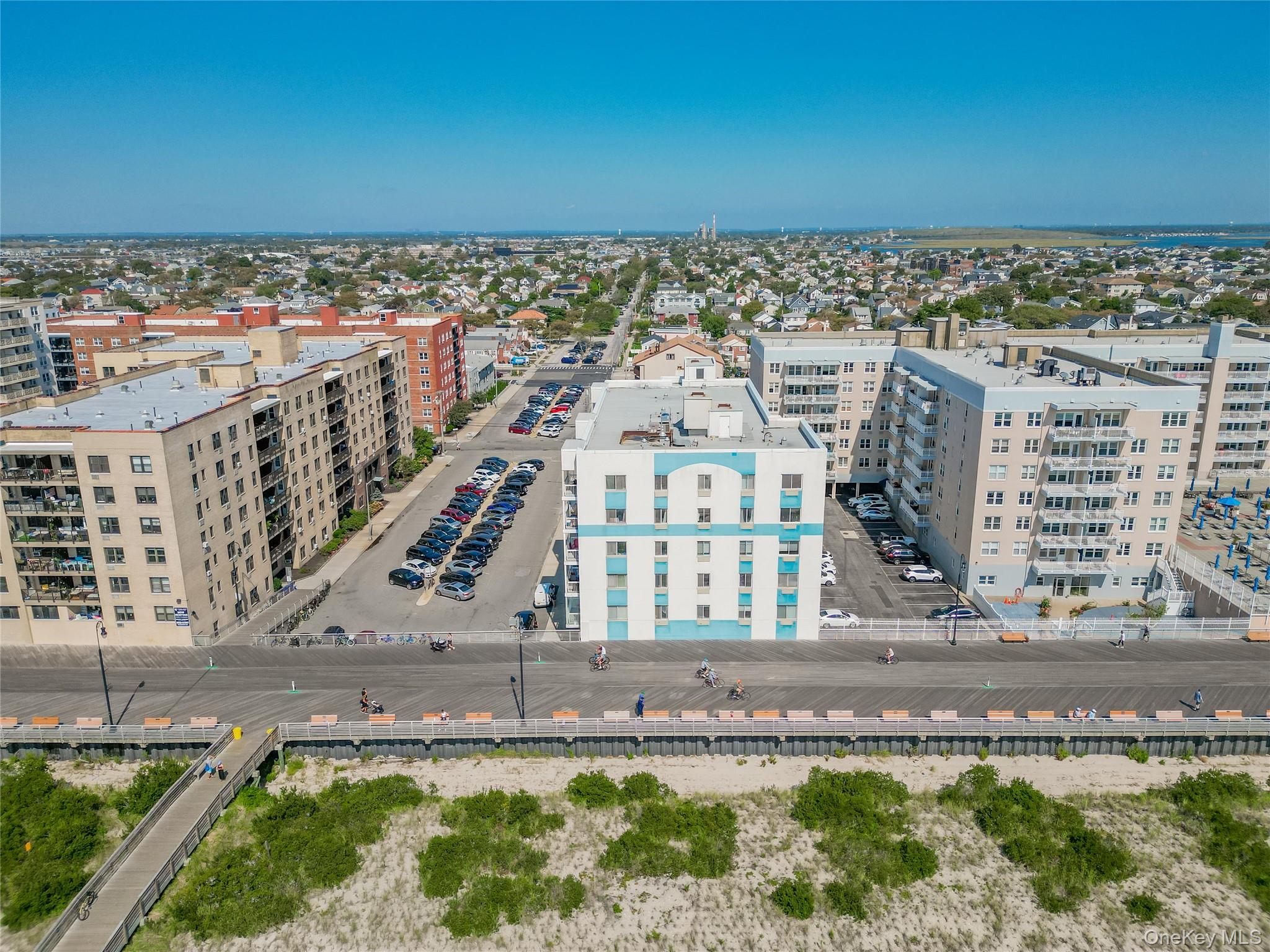 10 Franklin Boulevard Unit: 208