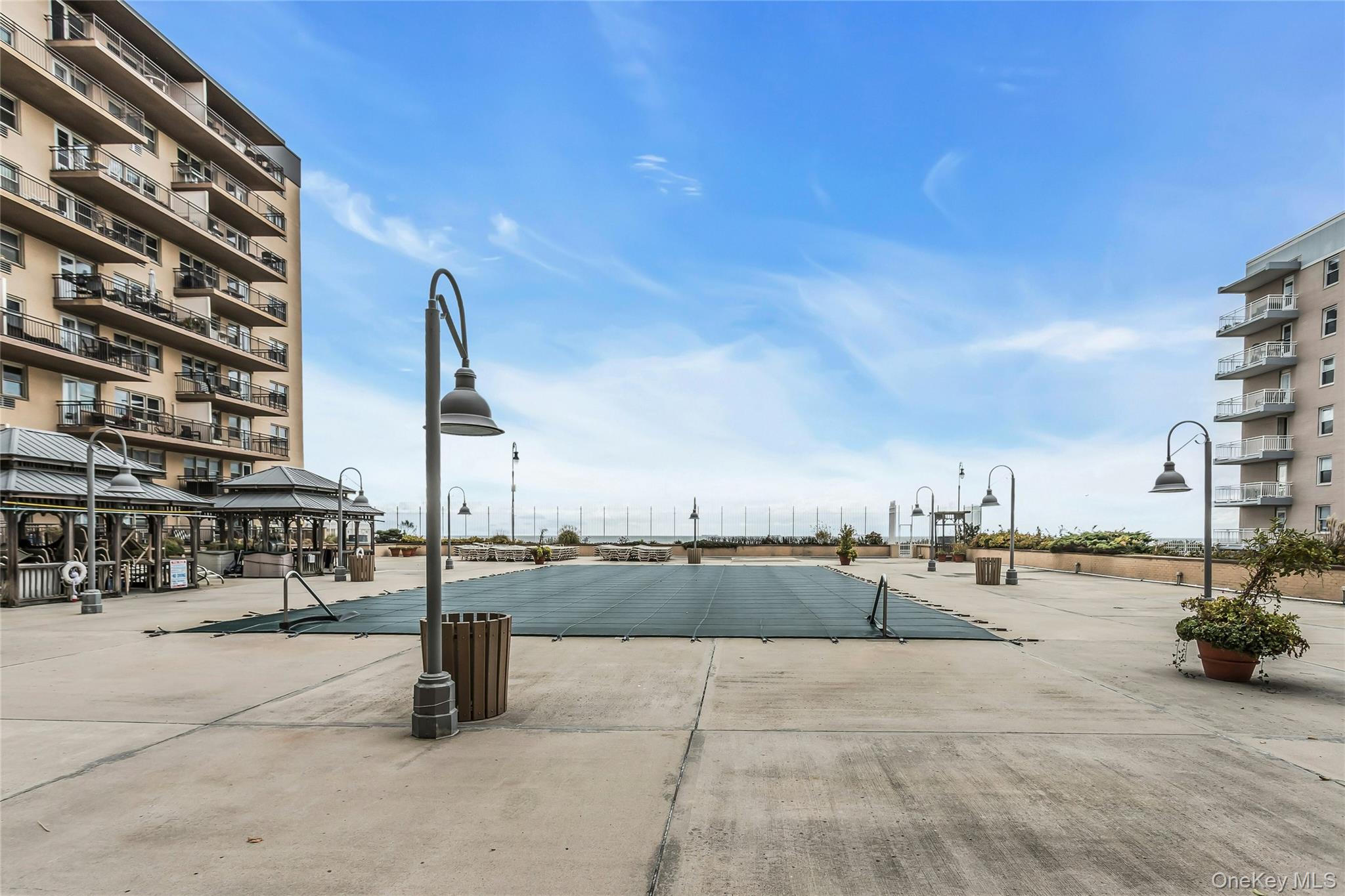 25 Neptune Boulevard Unit: 2E