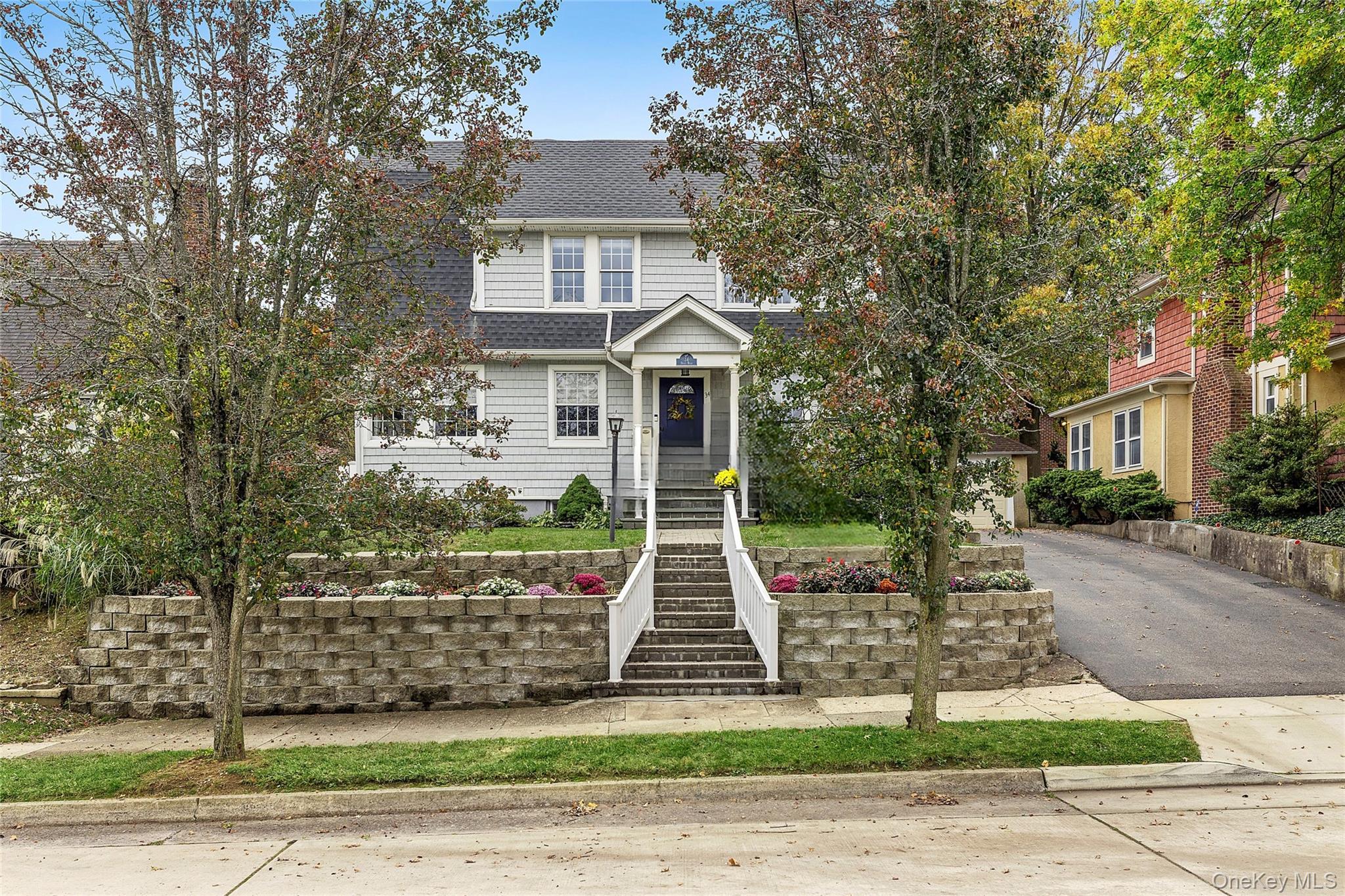 34 Davis Road