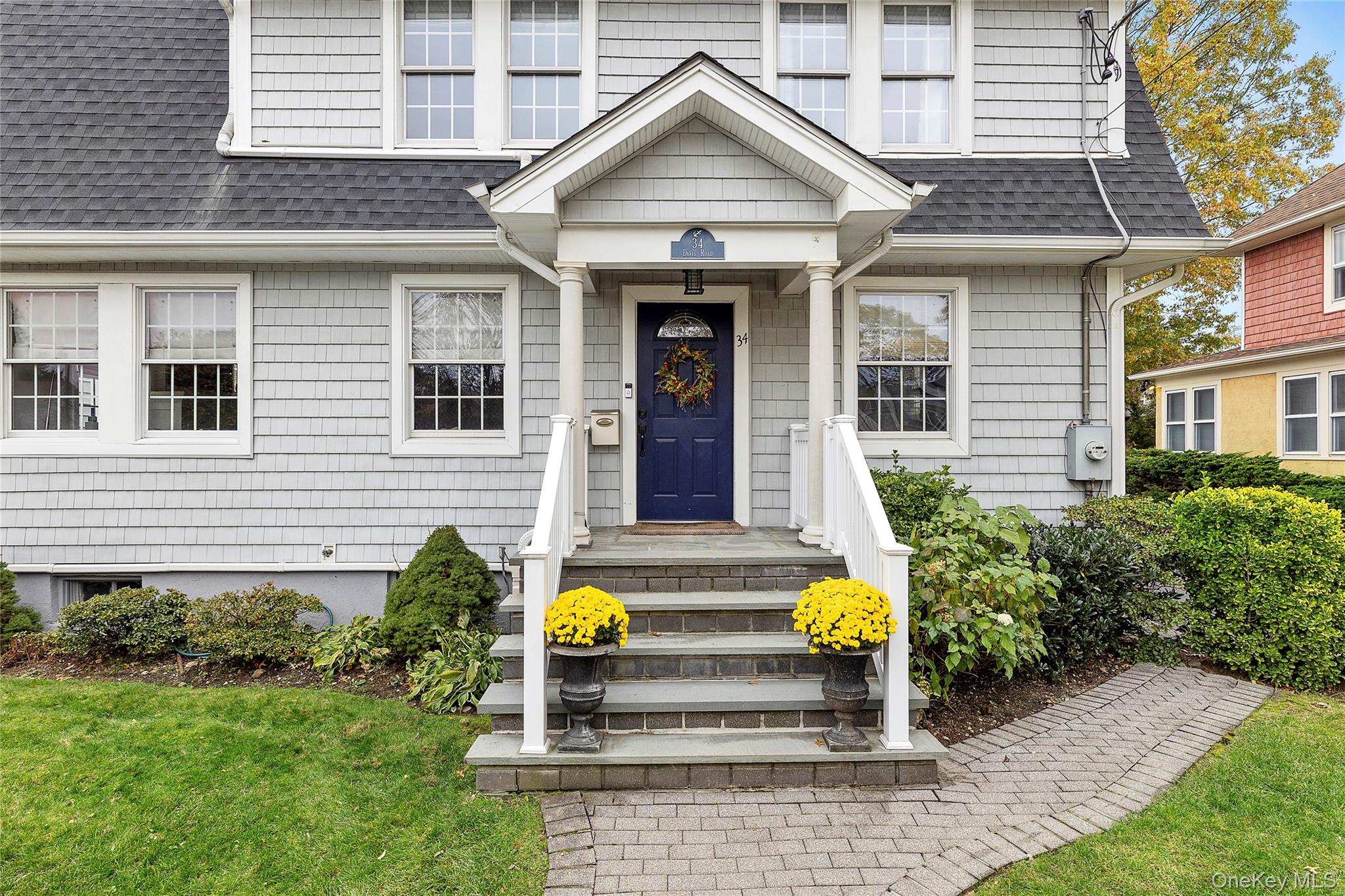 34 Davis Road