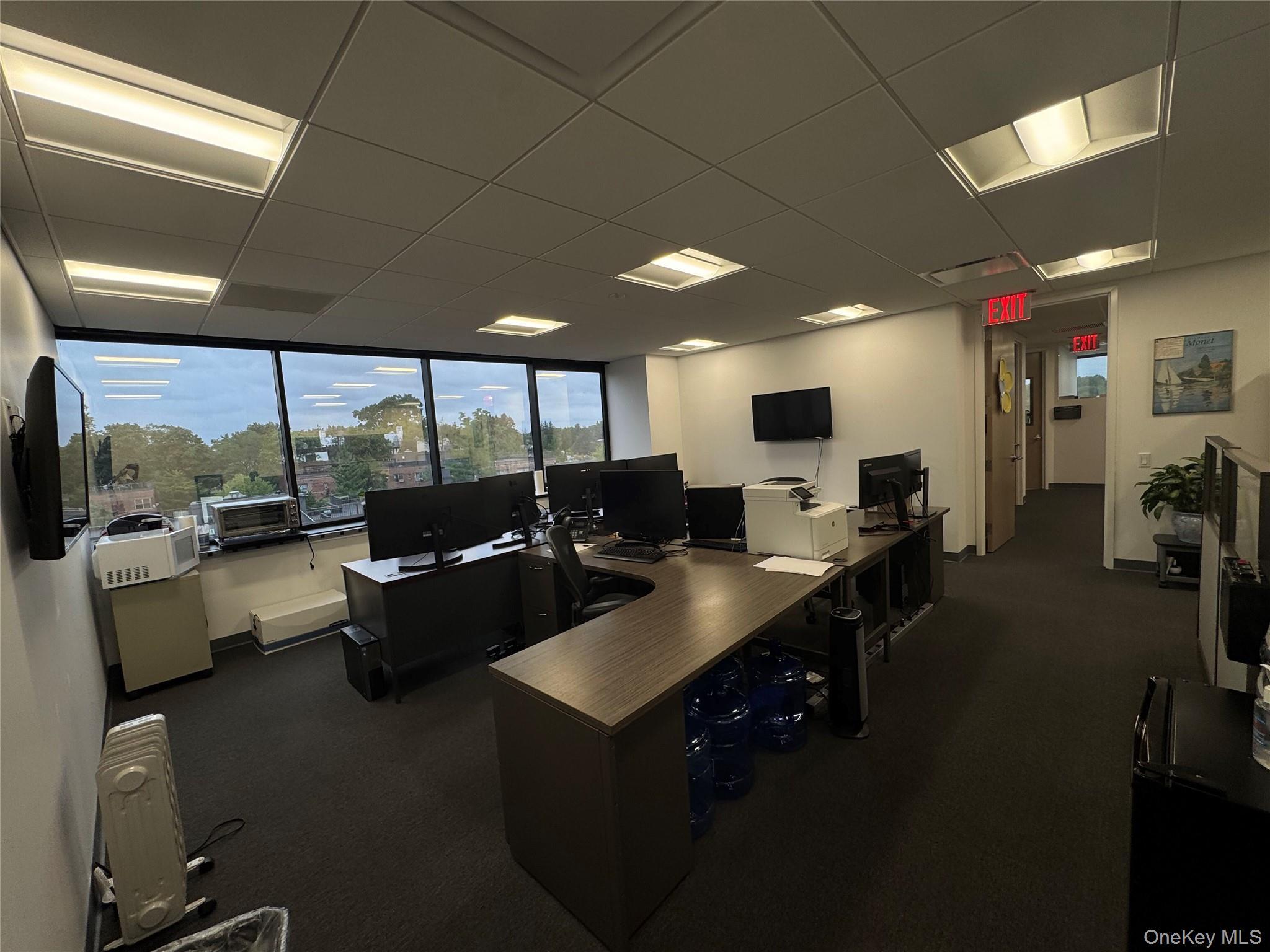 60 Cuttermill Road Unit: 600
