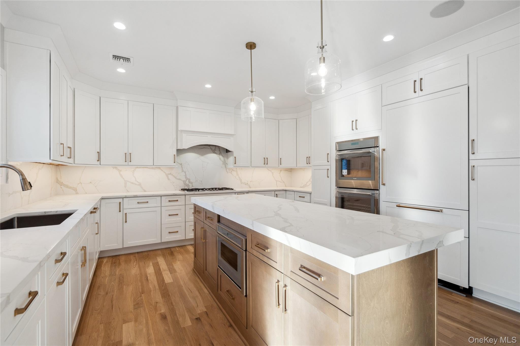 7 Cedar Avenue