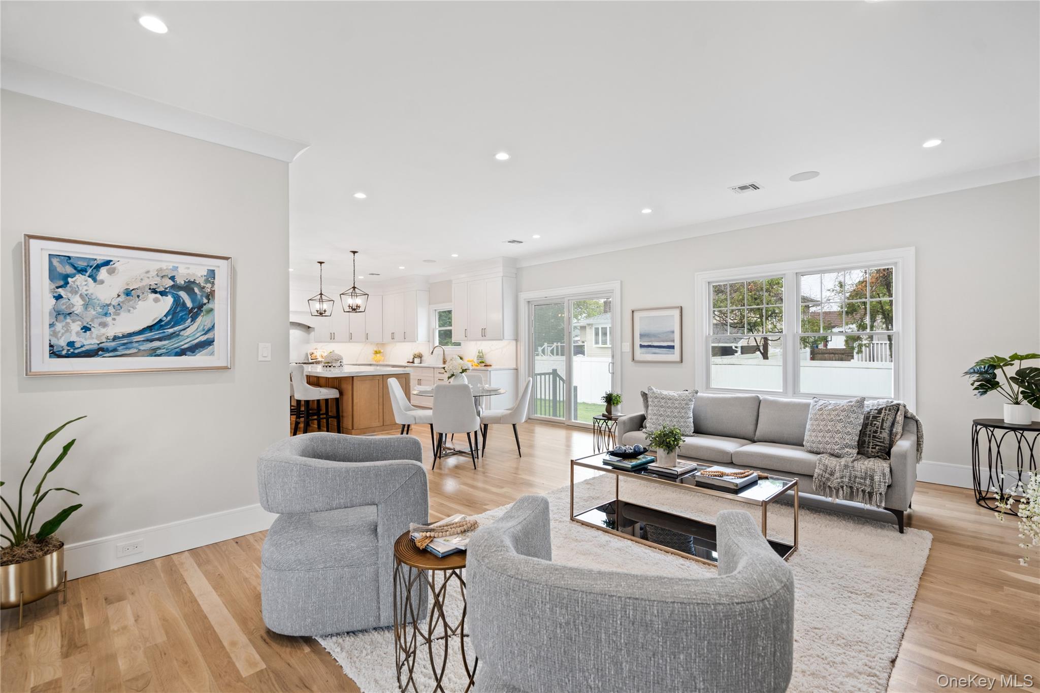 7 Cedar Avenue
