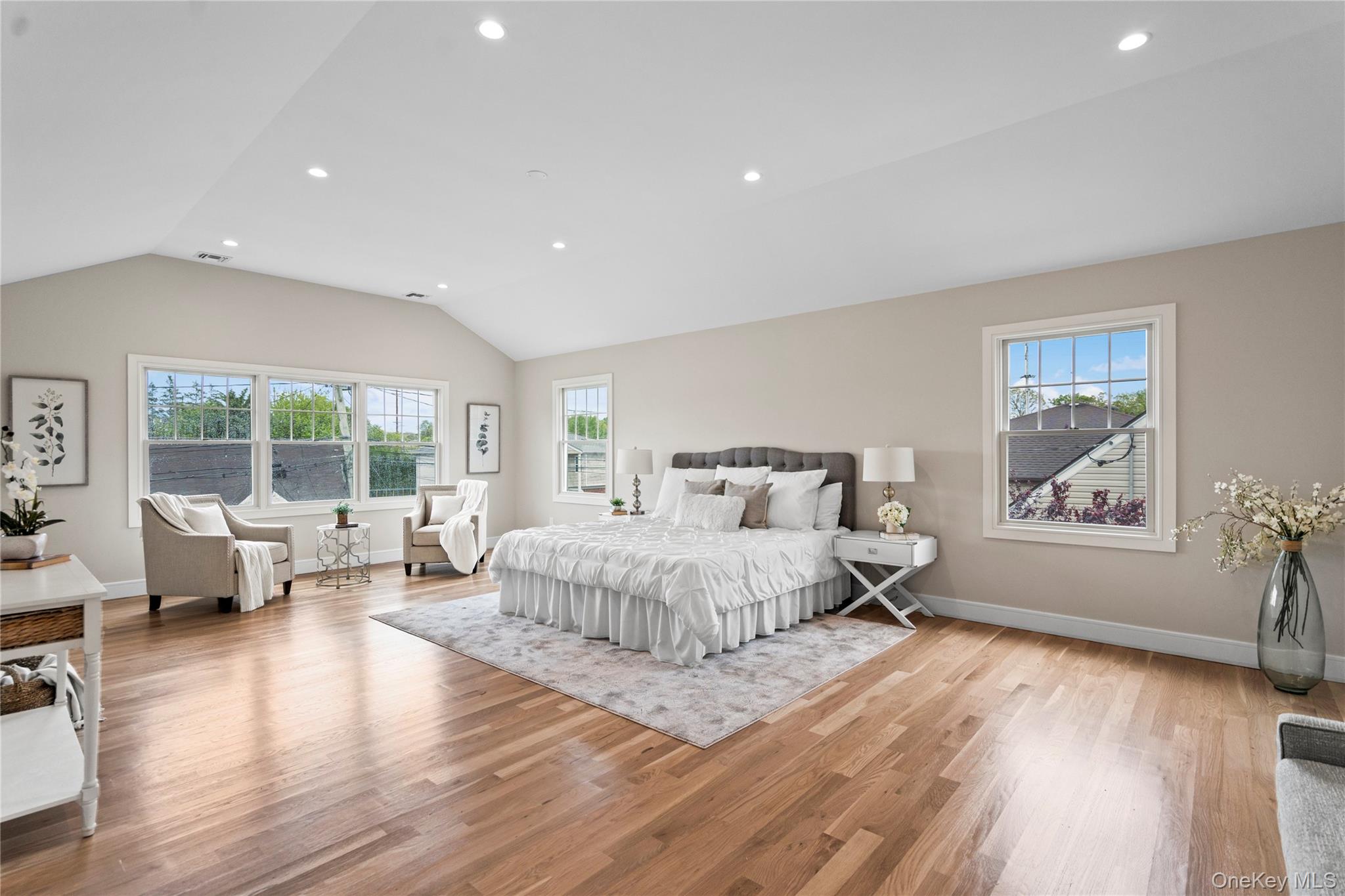7 Cedar Avenue