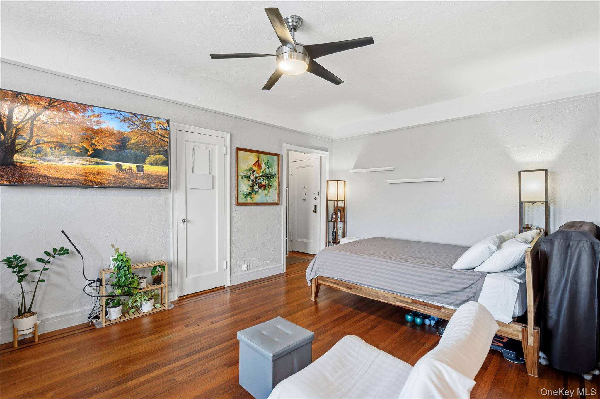 141 Woodmere Boulevard Unit: 5C