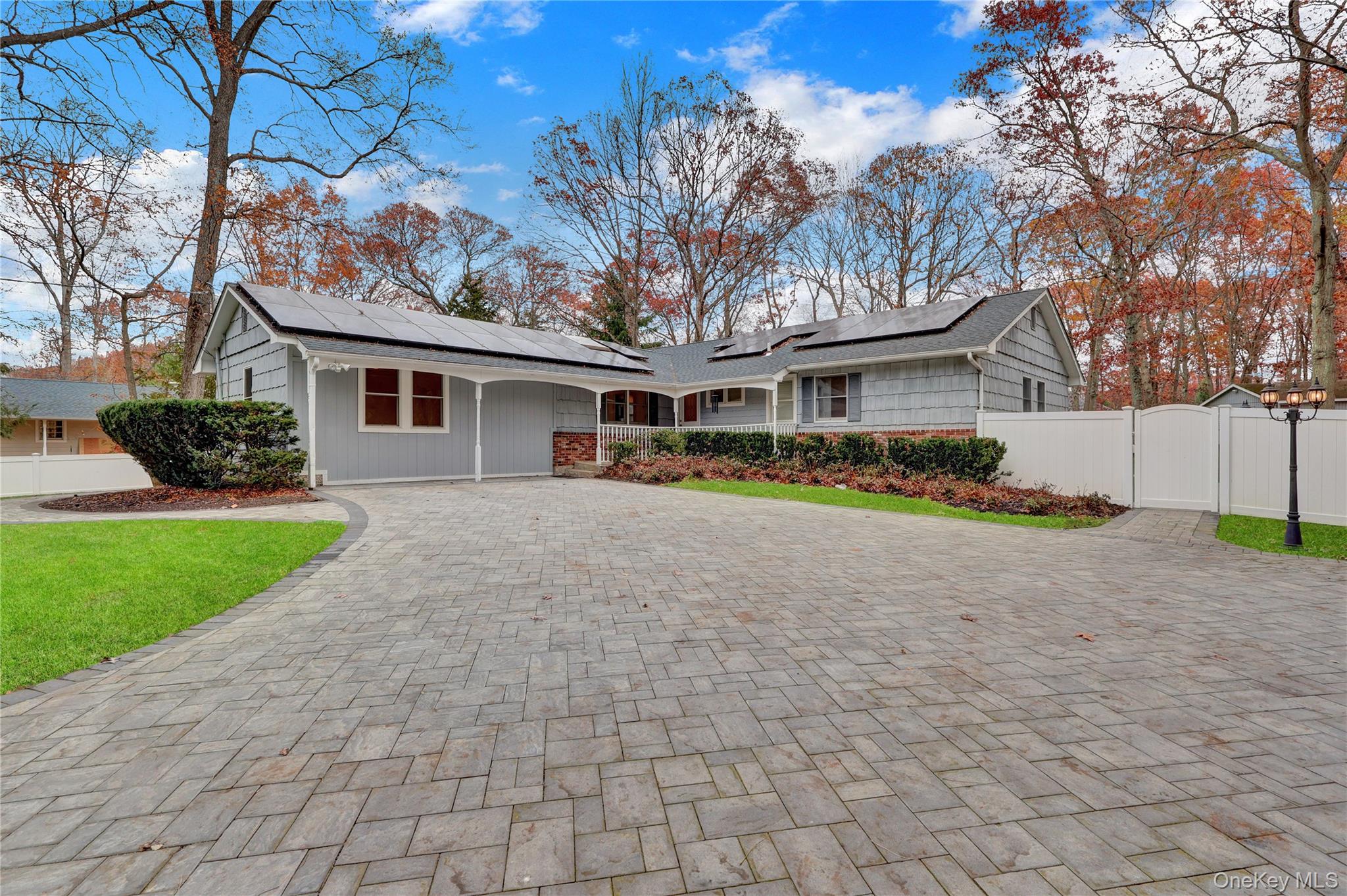 415 Pond Path