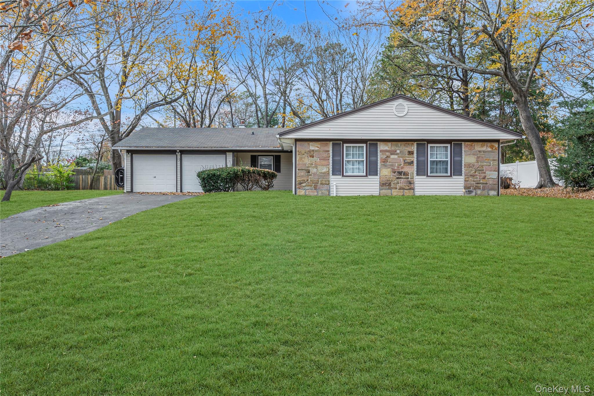 4 Hillsdale Lane