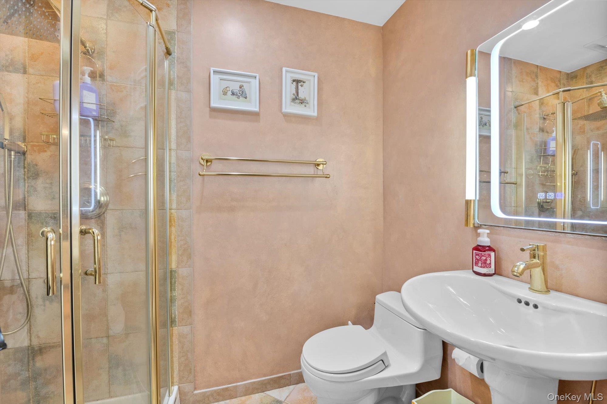242-25A Oak Park Drive