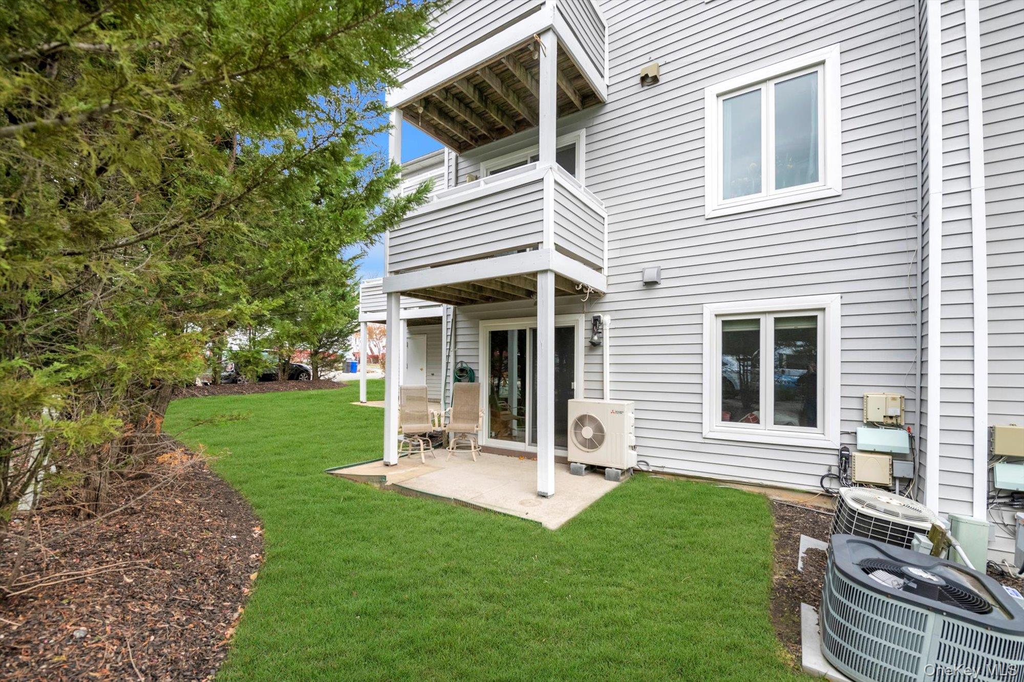 242-25A Oak Park Drive