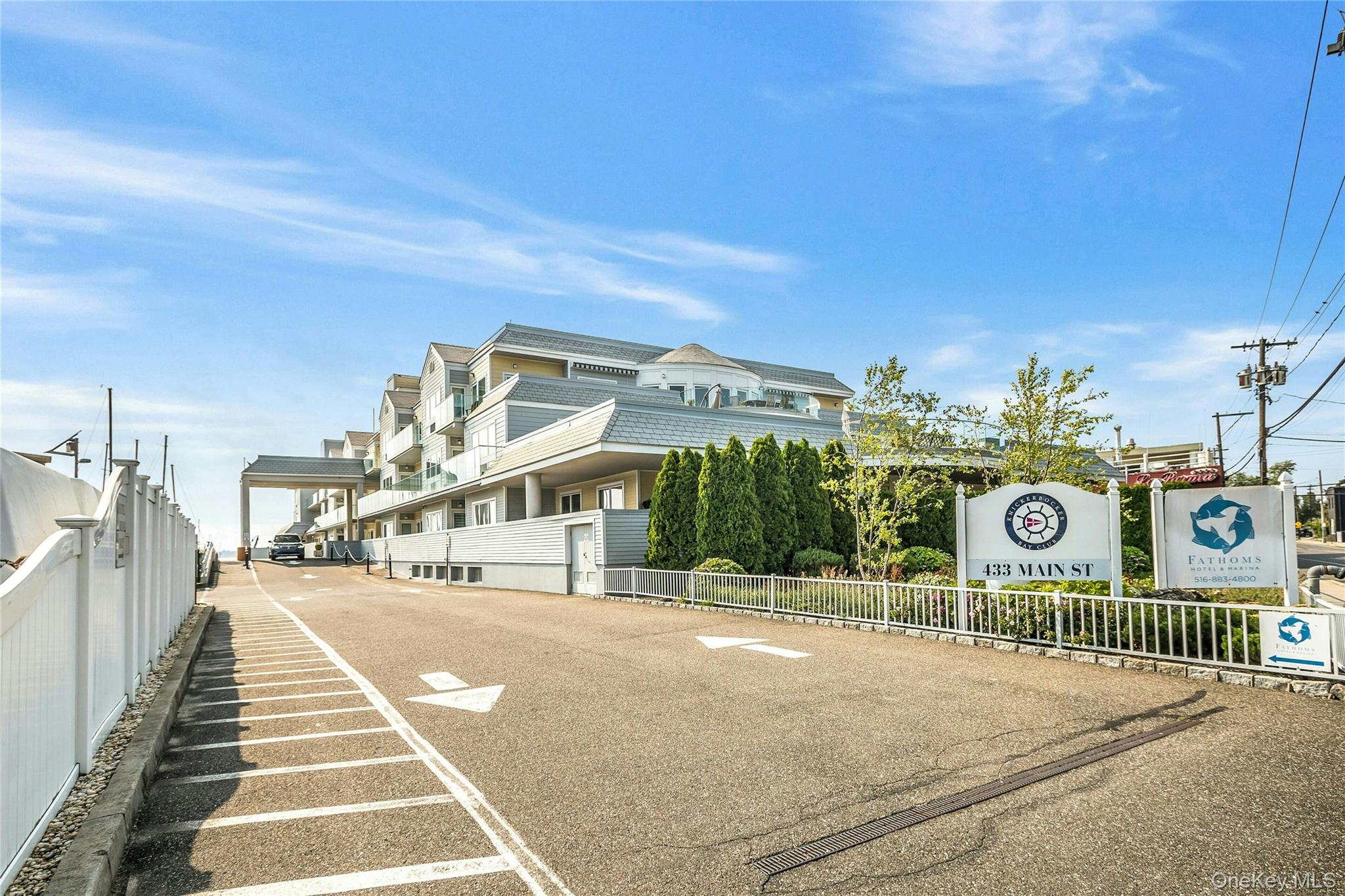 433 Main Street Unit: 203