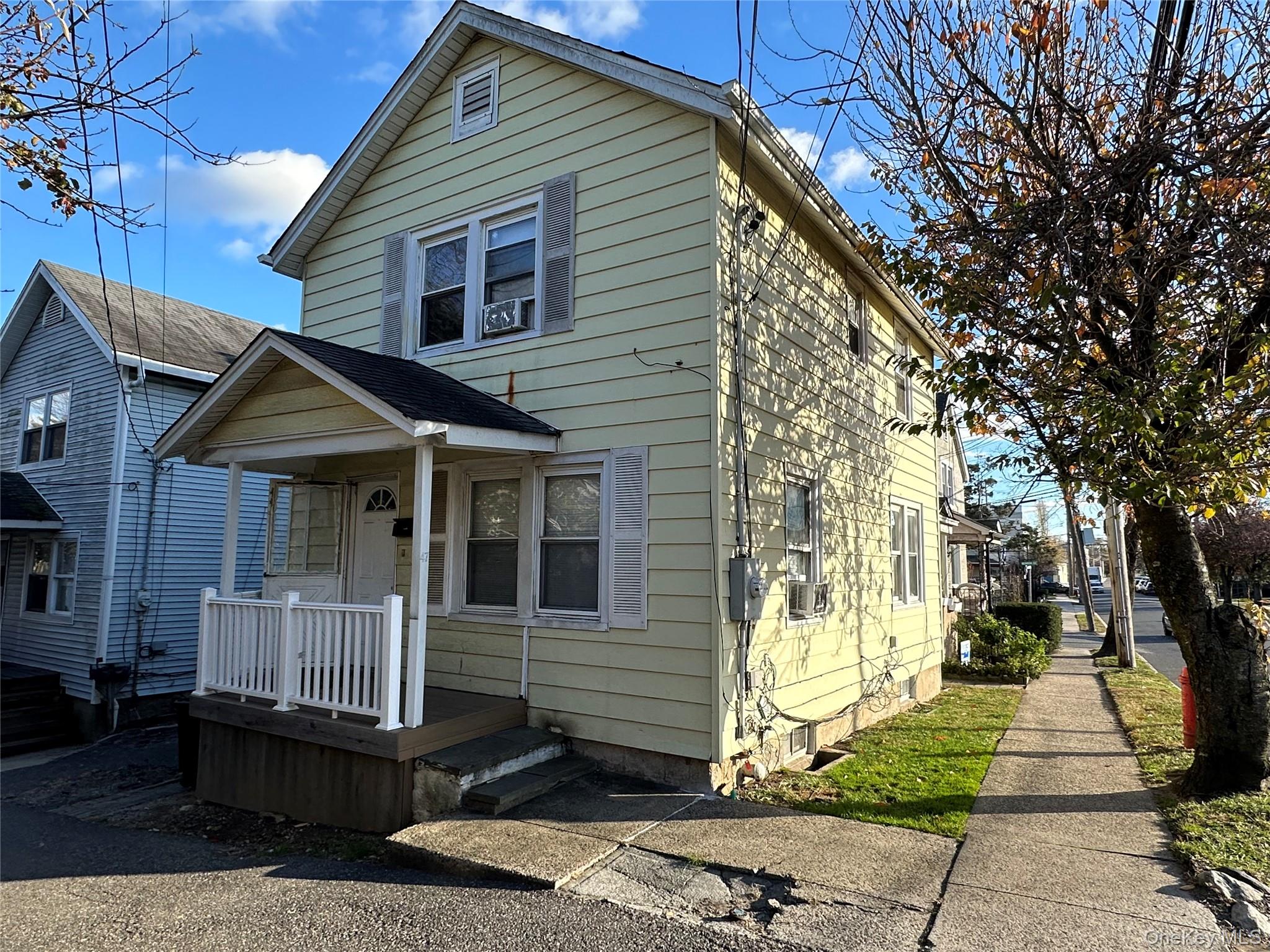 47 S Bayles Avenue