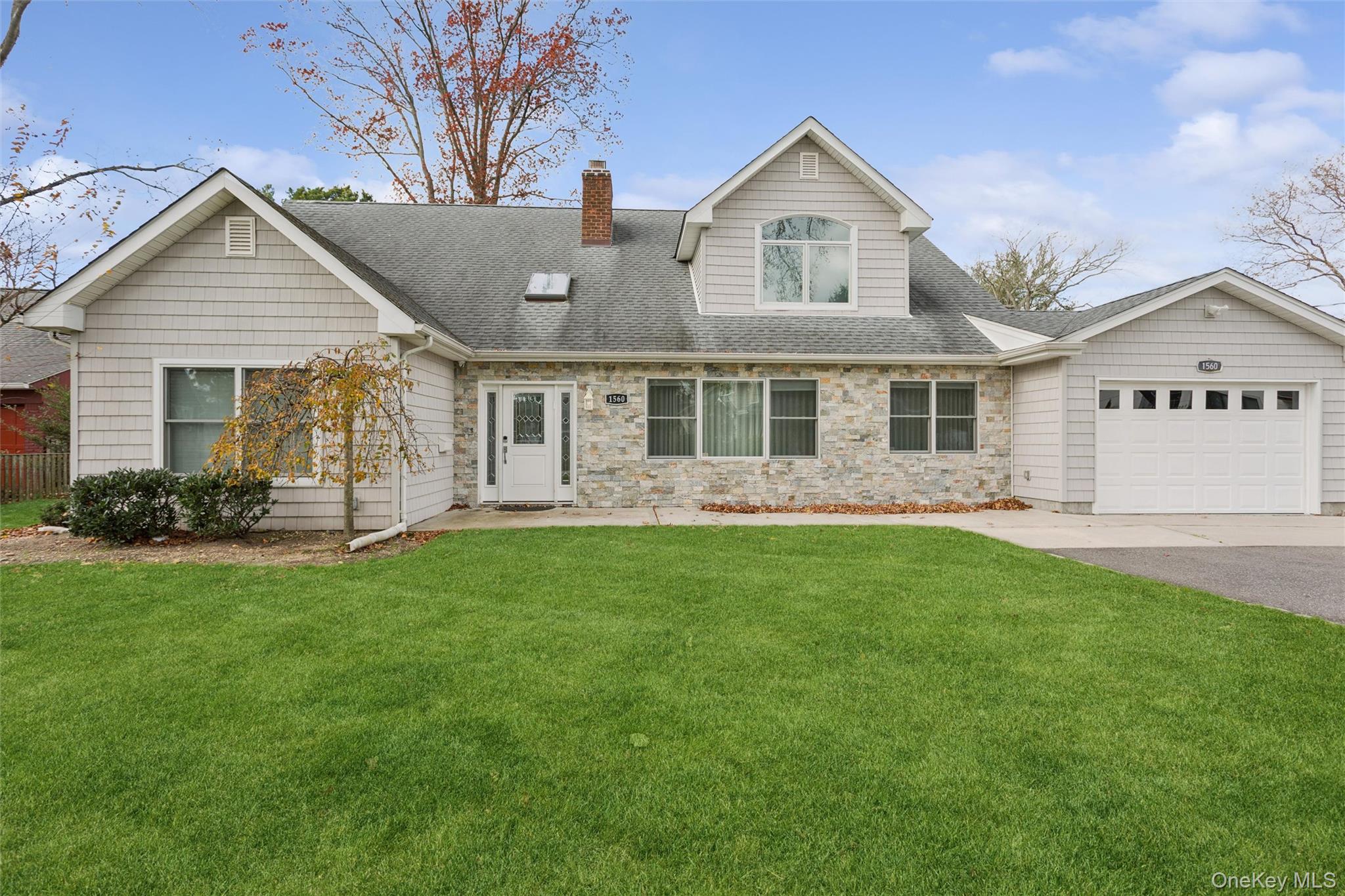 1560 Pebble Lane
