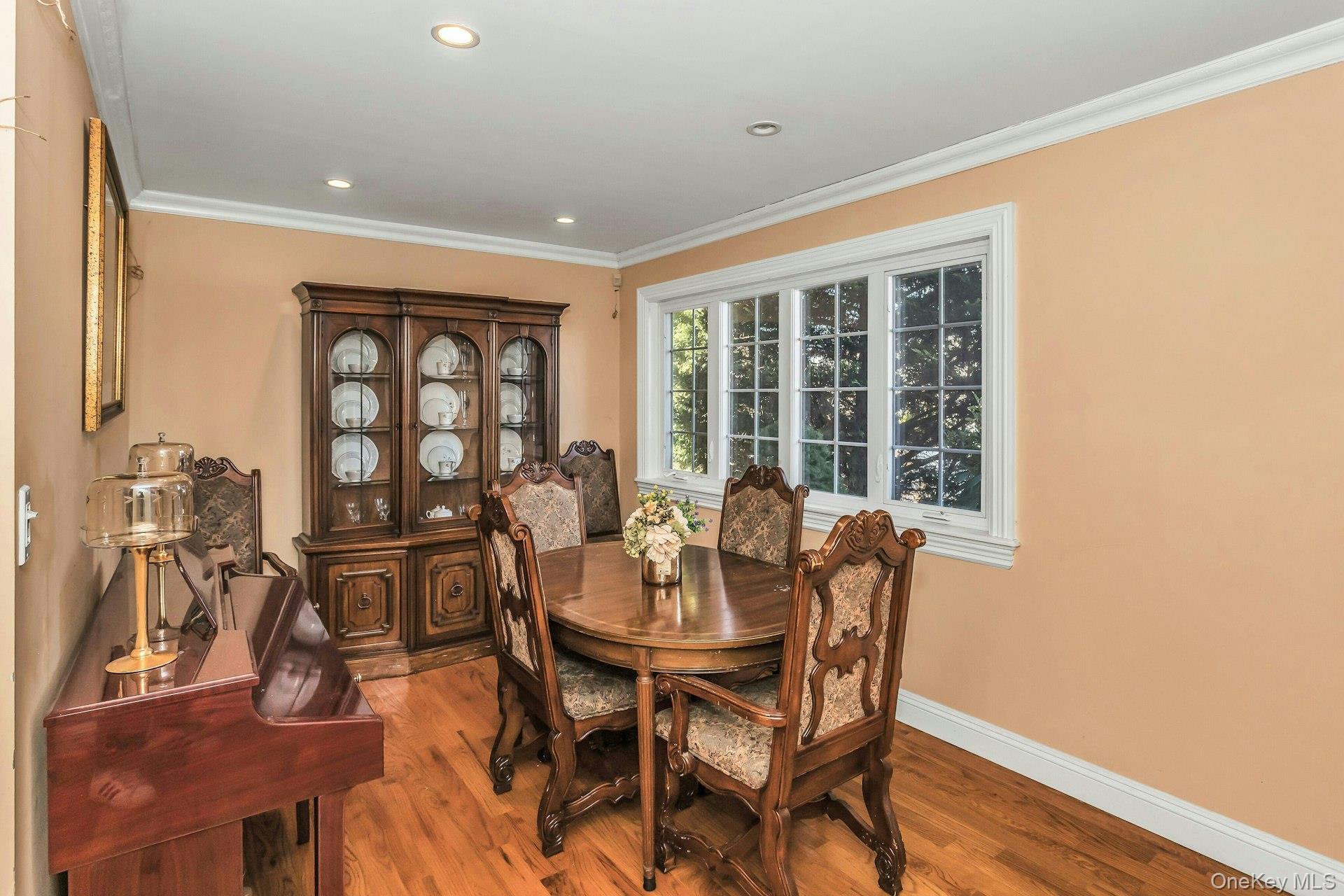 4 Laurette Lane