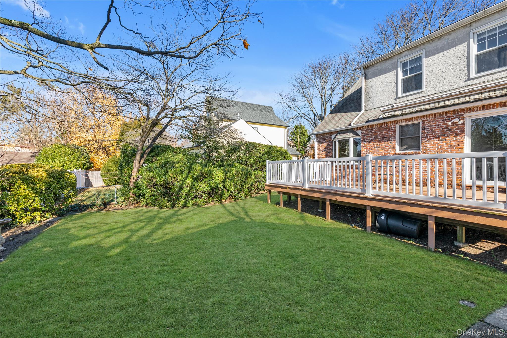 10 Fairfield Avenue