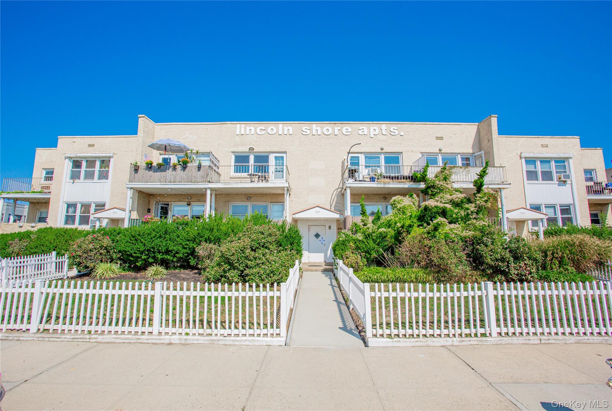 345 Shore Road Unit: 1D