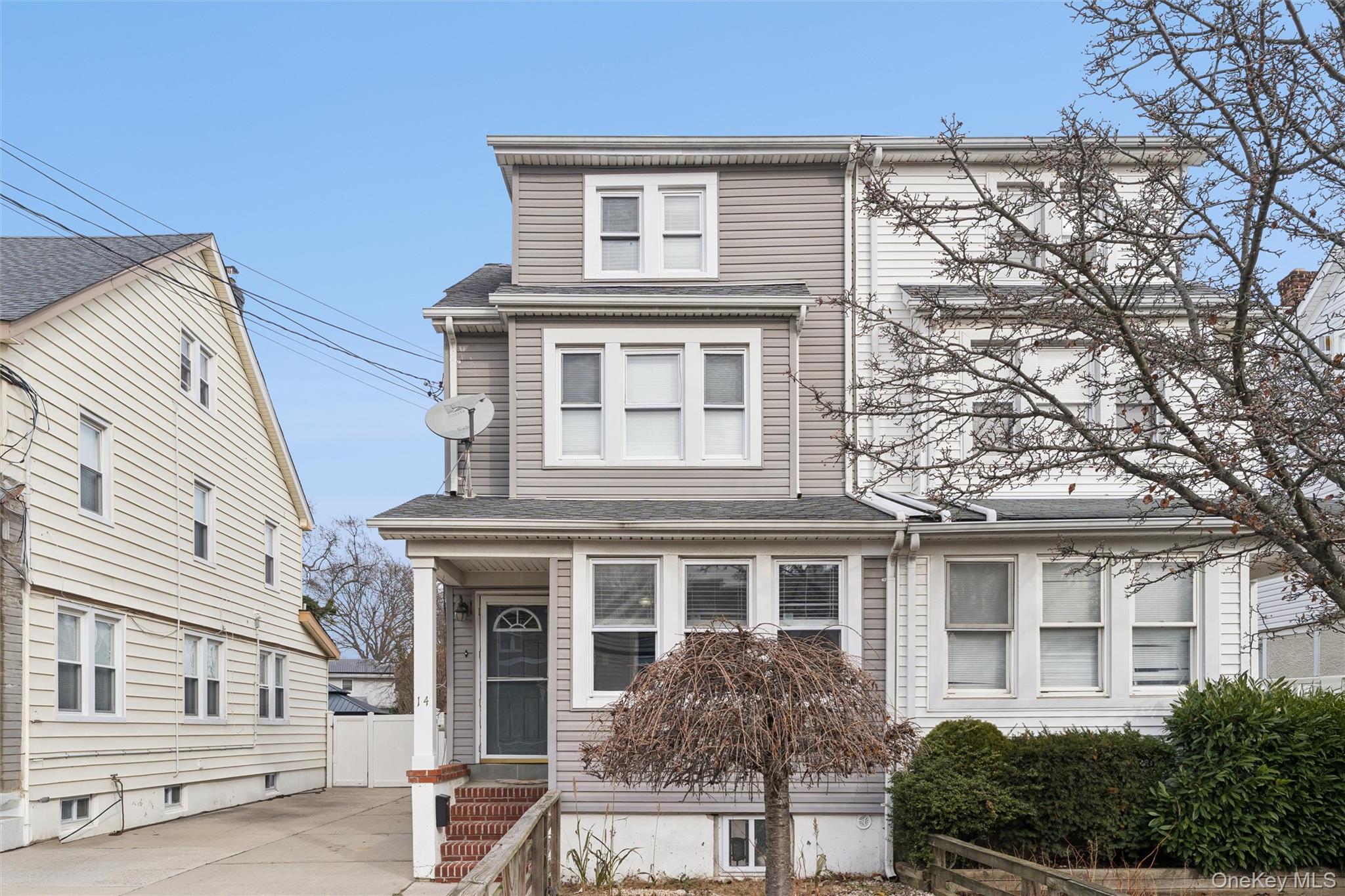 14 Tilrose Avenue