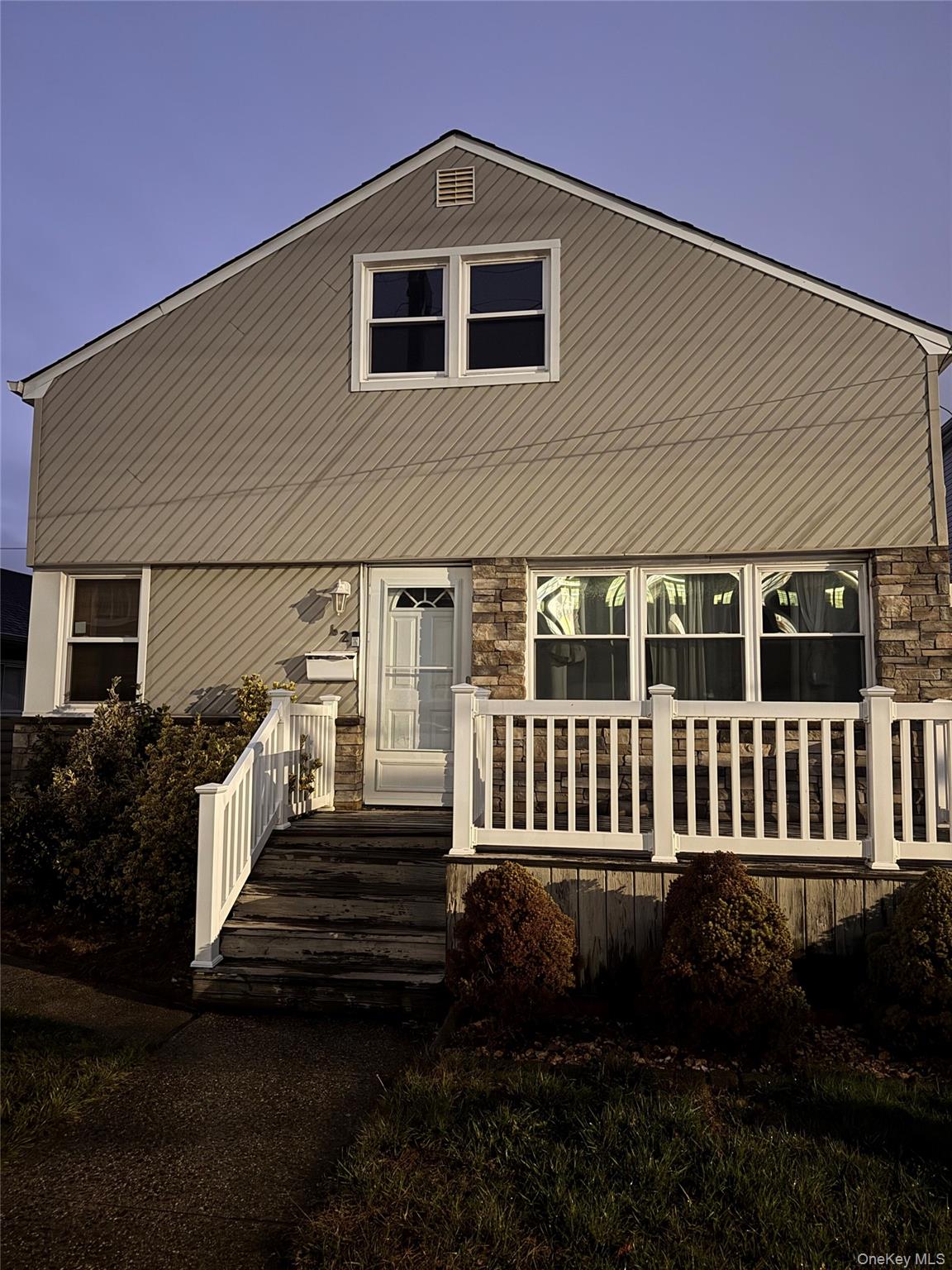 62 Warwick Road Unit: 1