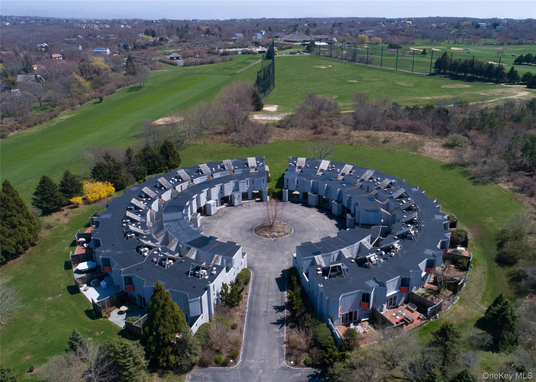 29 Fairway Place Unit: 6