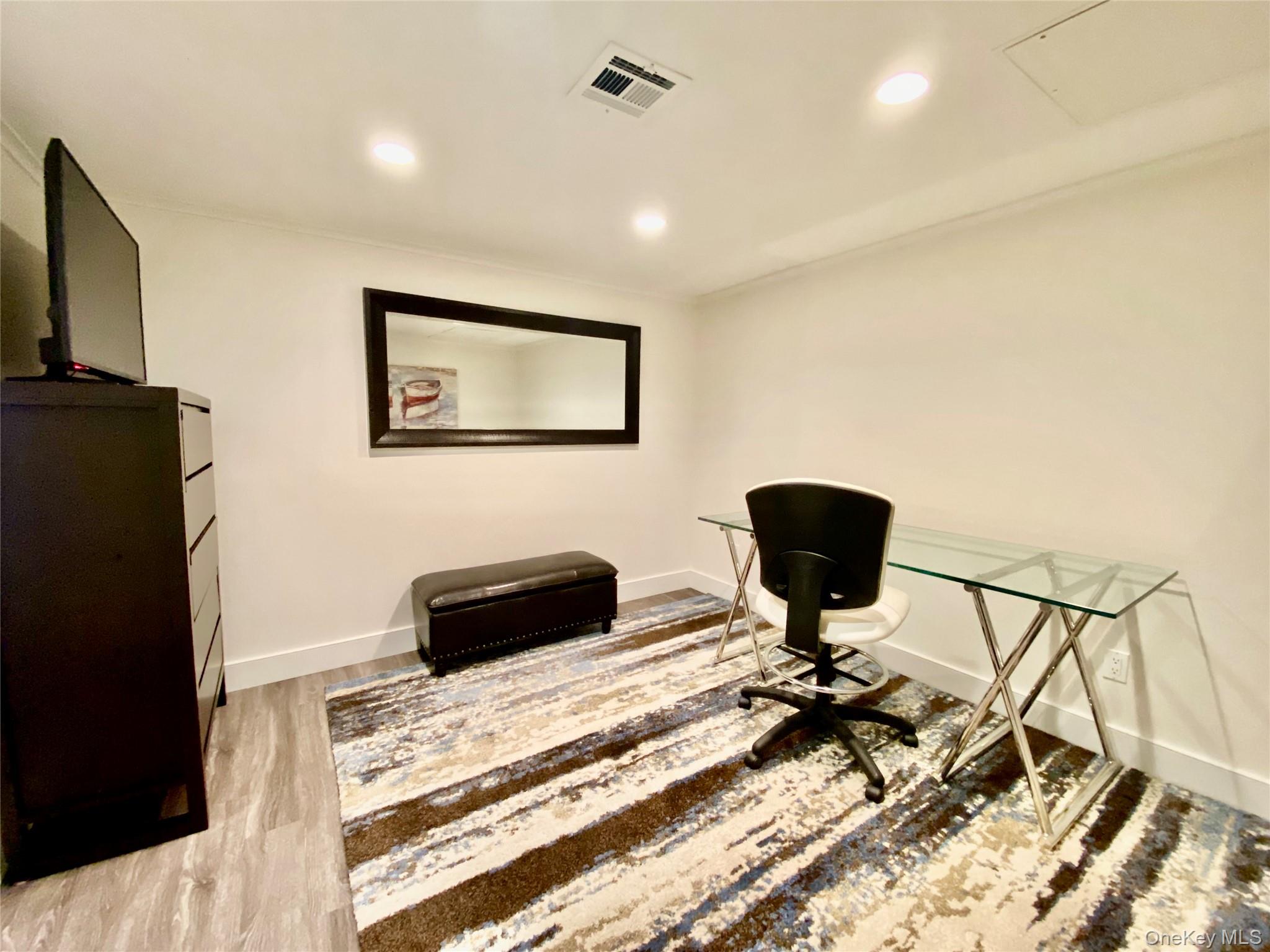 131 6th Street Unit: G