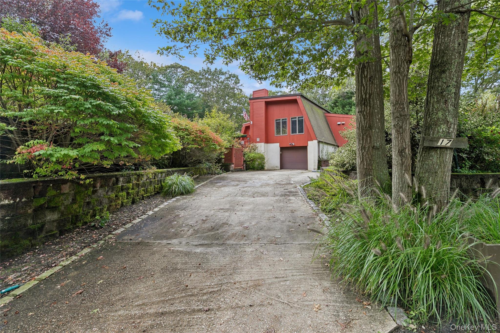 17 Downer Place