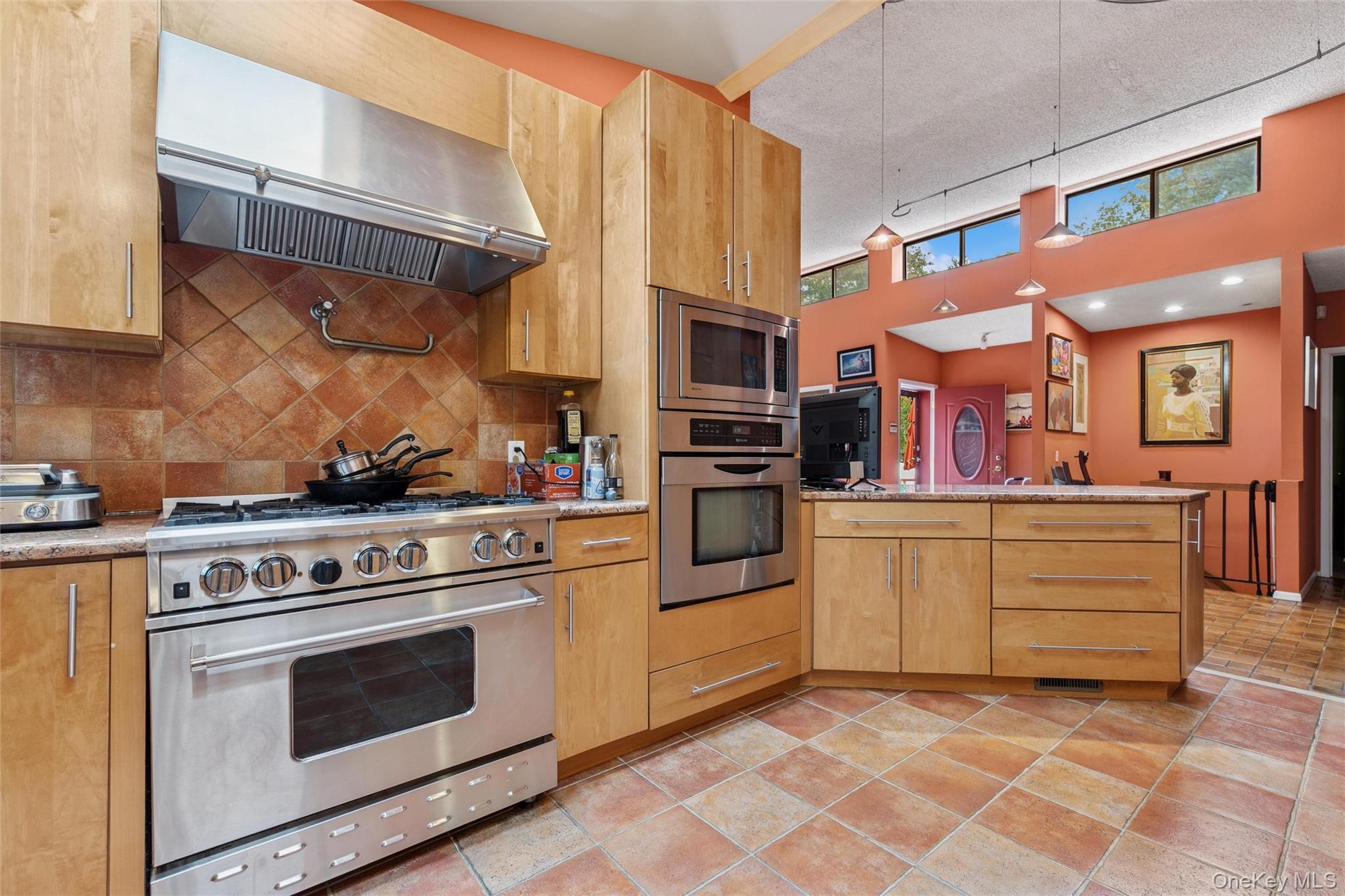 17 Downer Place