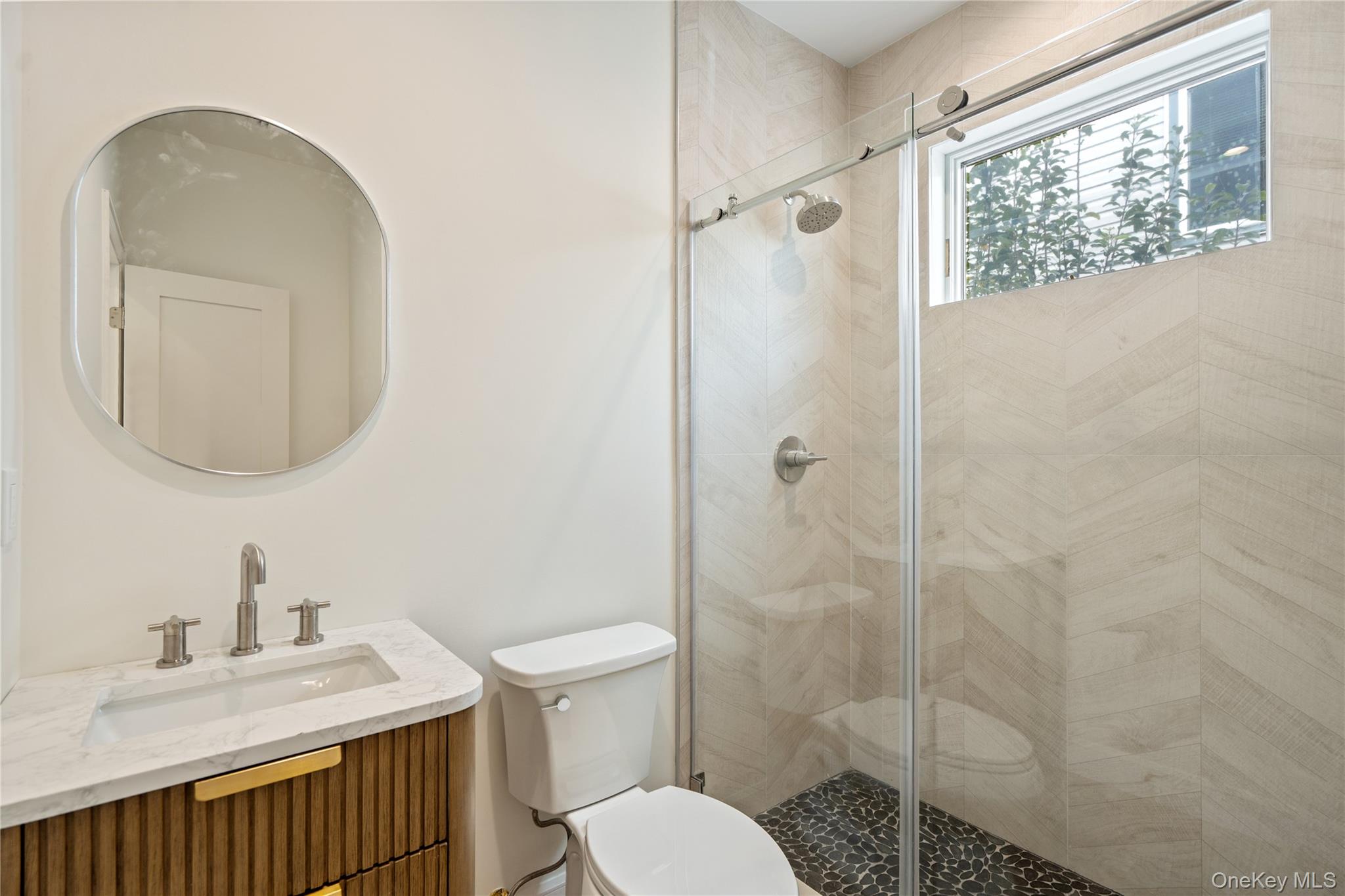 81 Bayview Avenue