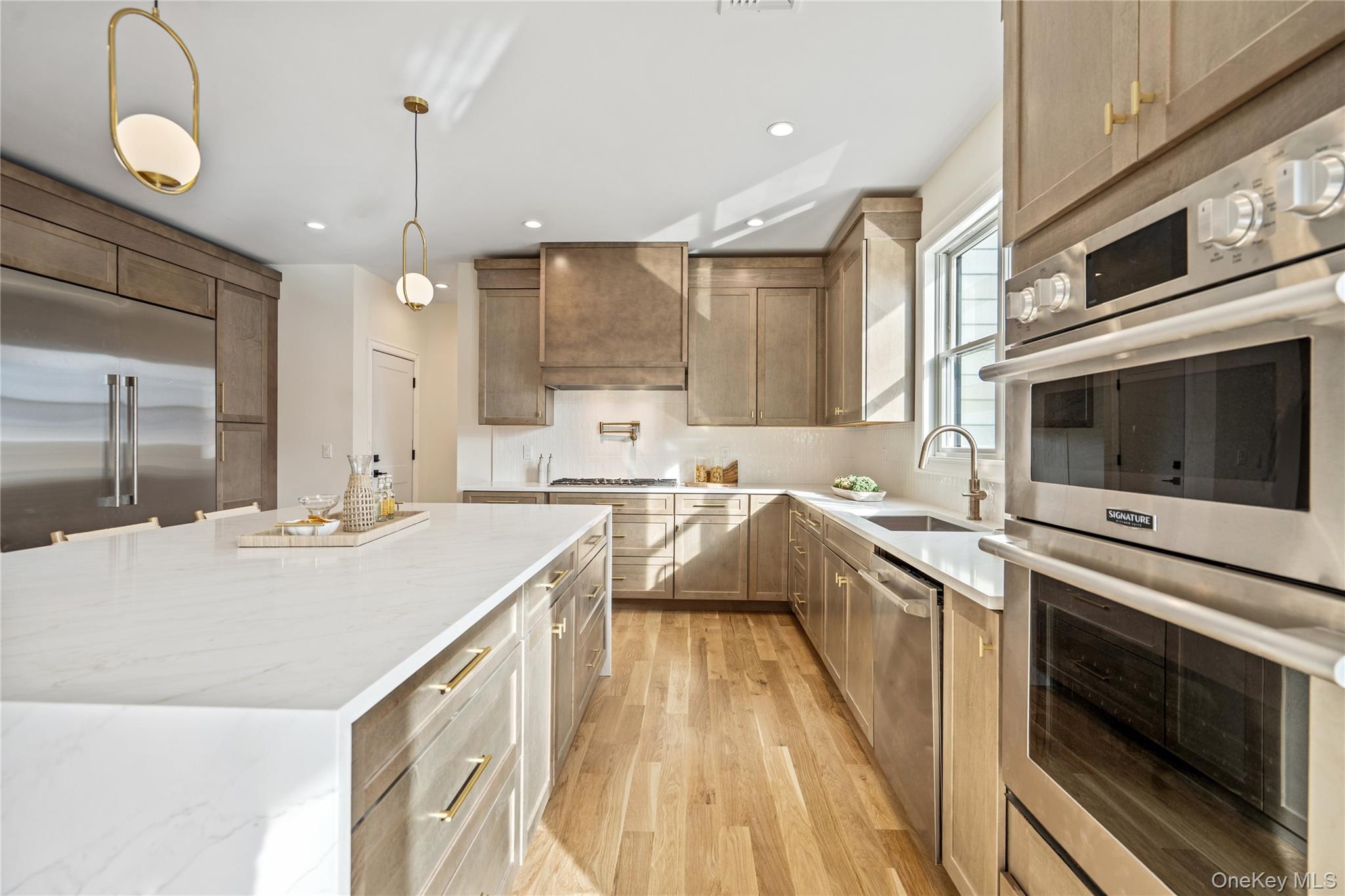 81 Bayview Avenue