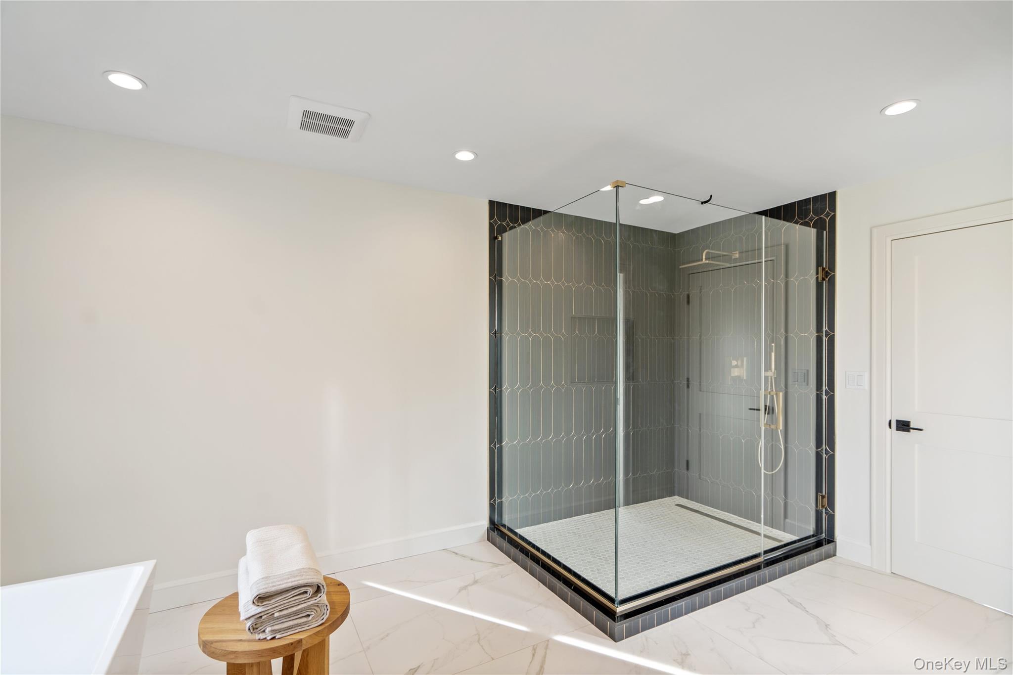 81 Bayview Avenue