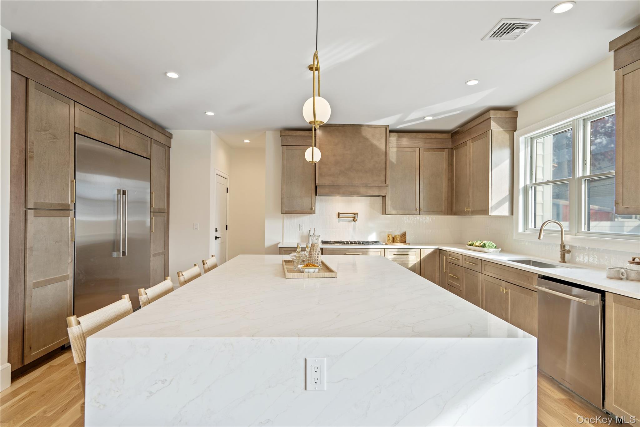 81 Bayview Avenue