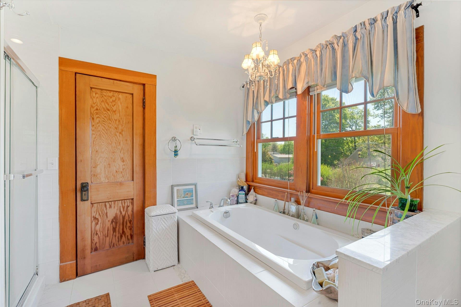 1025 9th Street