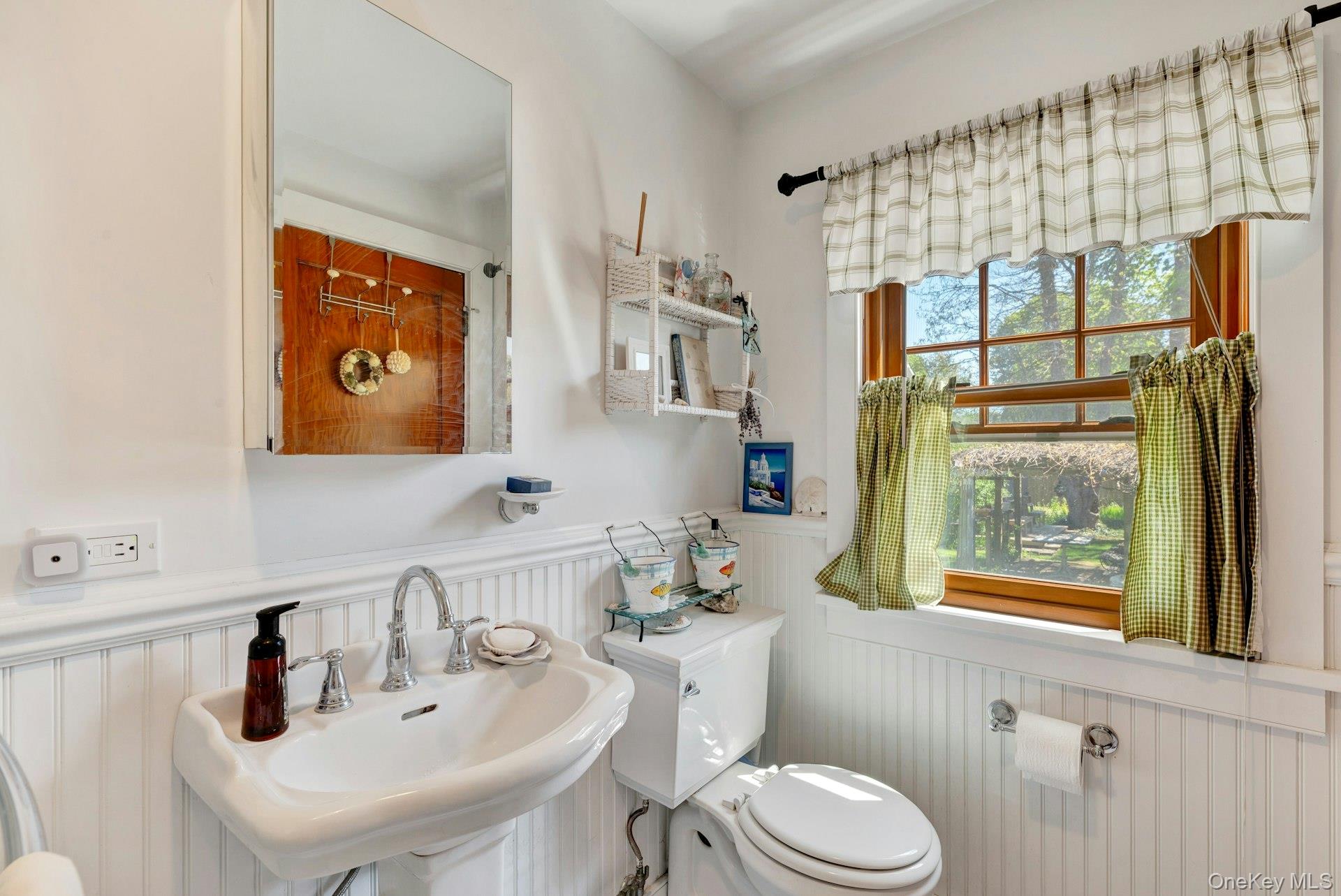 1025 9th Street