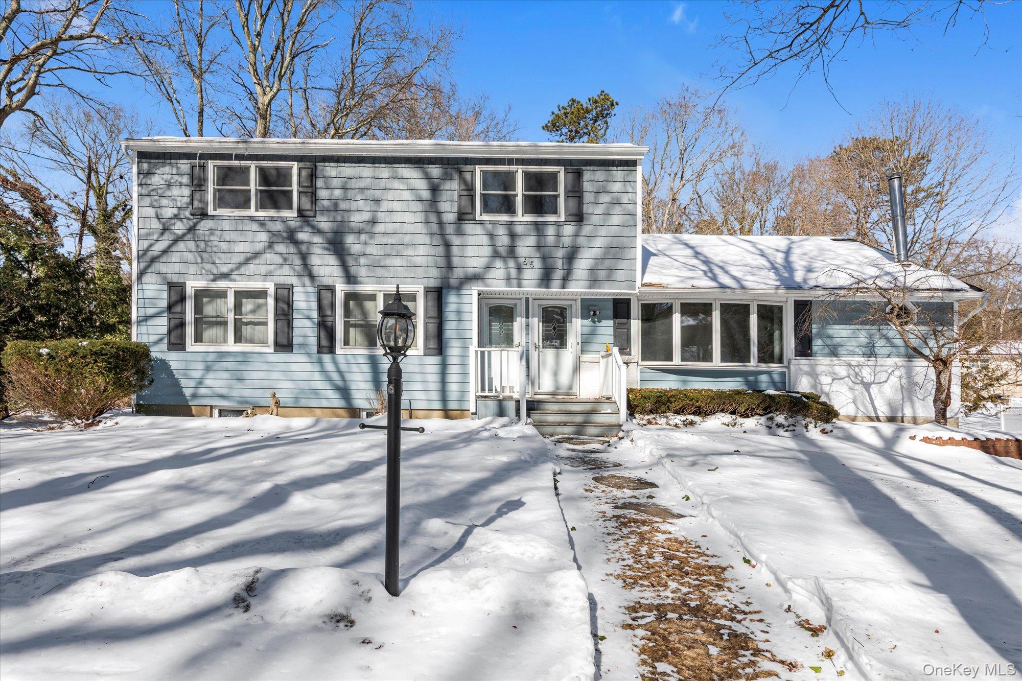 65 Lone Oak Path